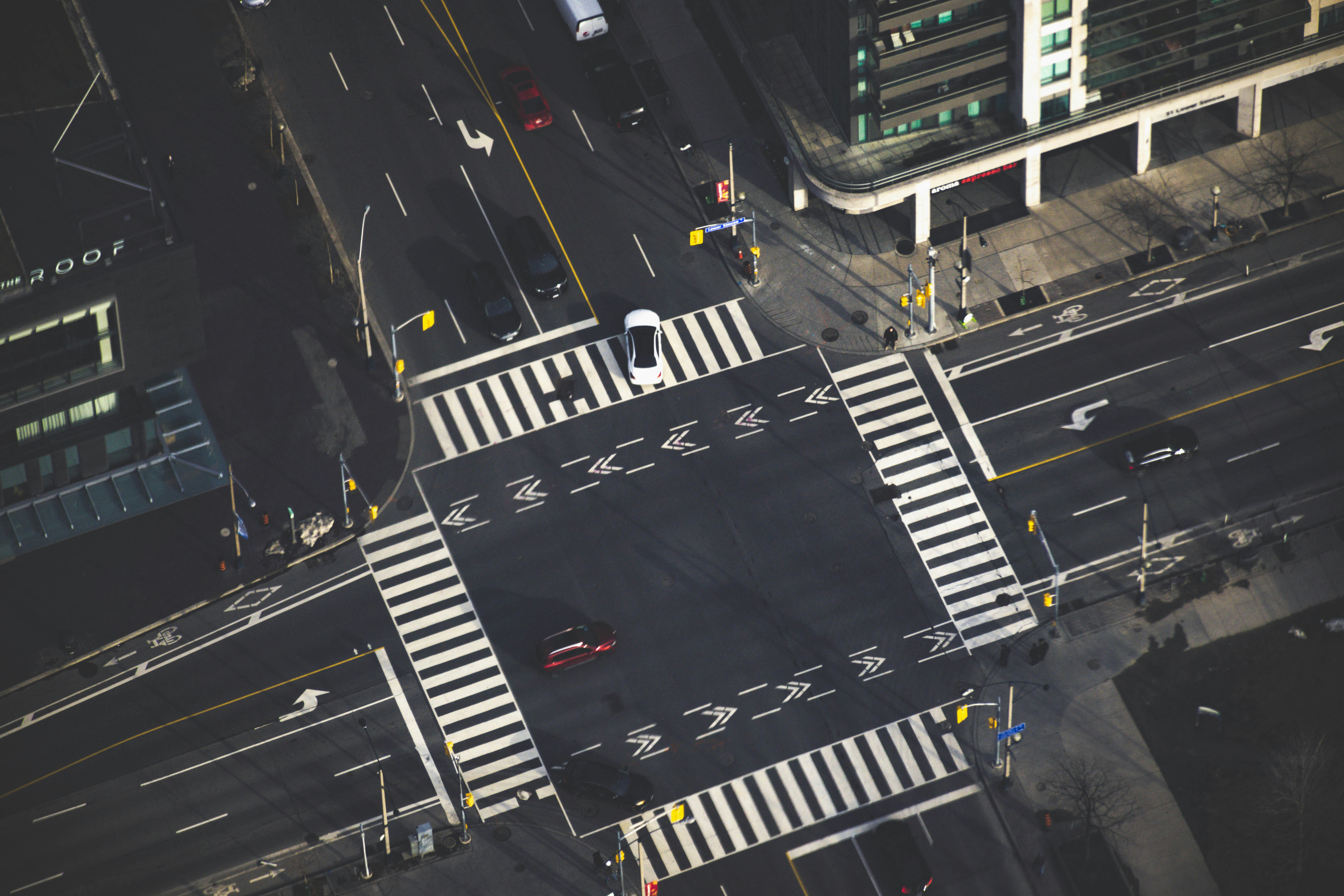 Cómo atribuir el tráfico de las descripciones generales de IA y chatbots