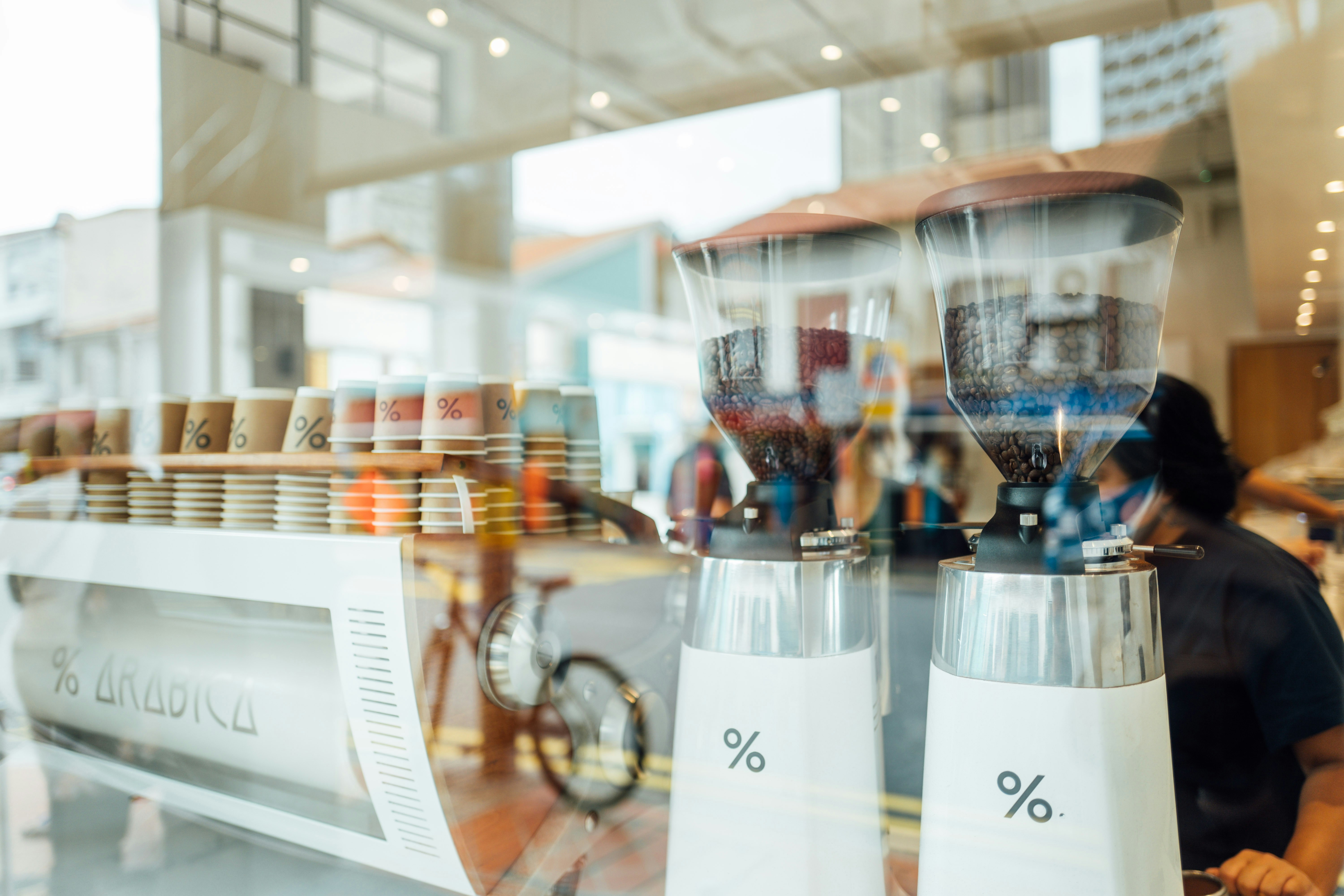 ¿Cómo impacta el software de gestión de tiendas minoristas pequeñas en la colaboración del equipo?