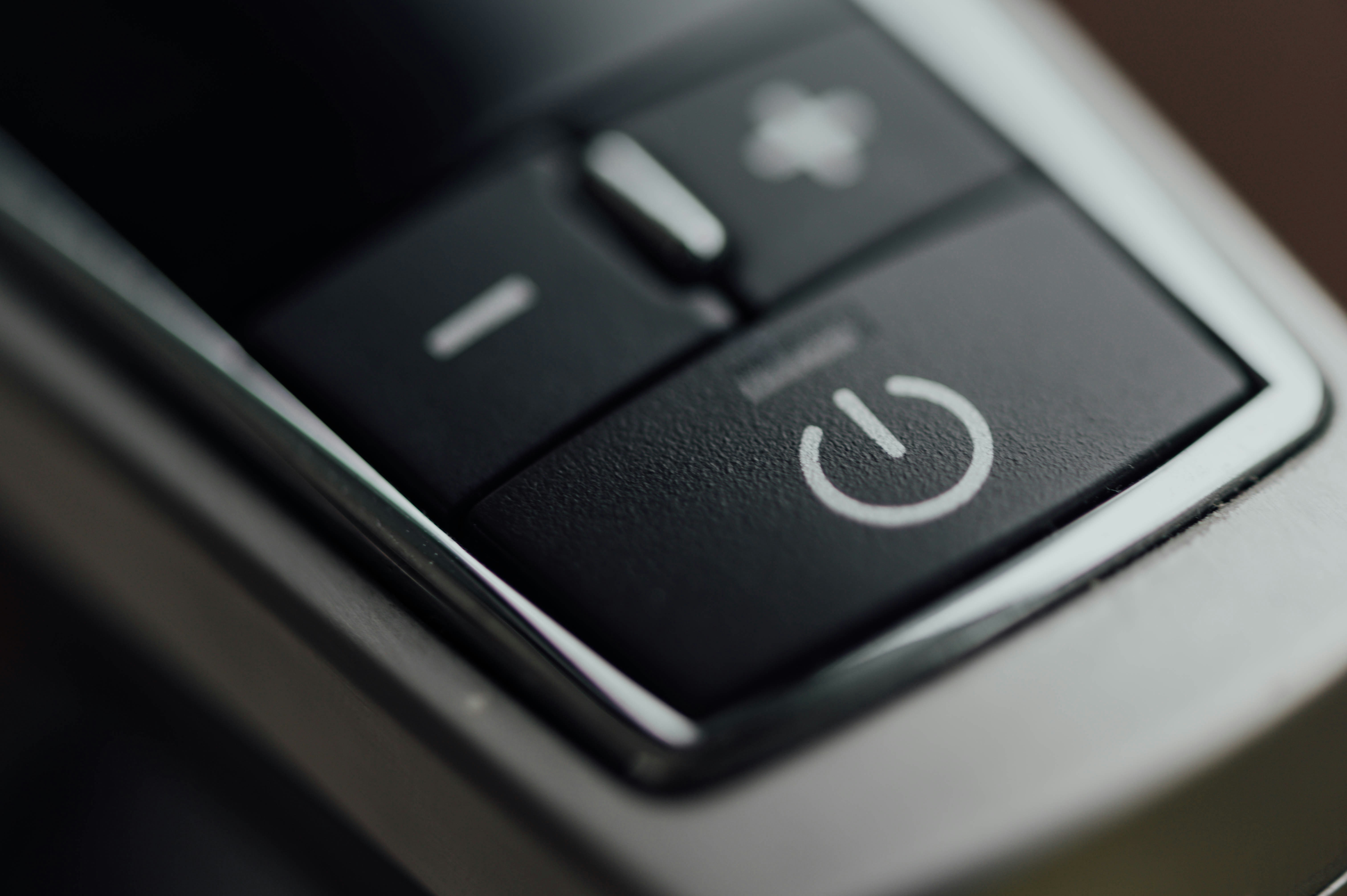 ¿Cómo puede la automatización del control de acceso aumentar la productividad?