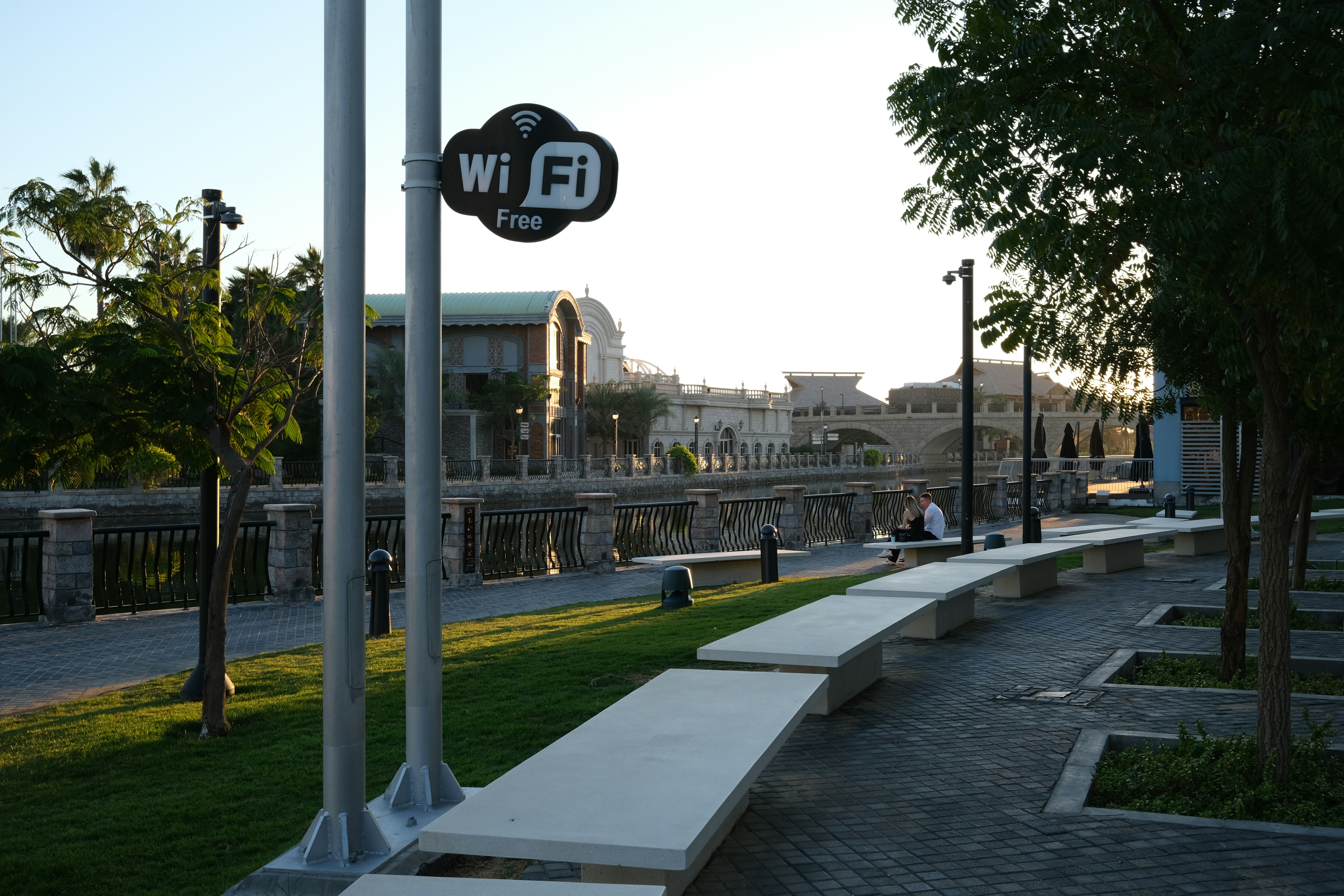 Desarrollo de flujo de trabajo n8n en Figueres