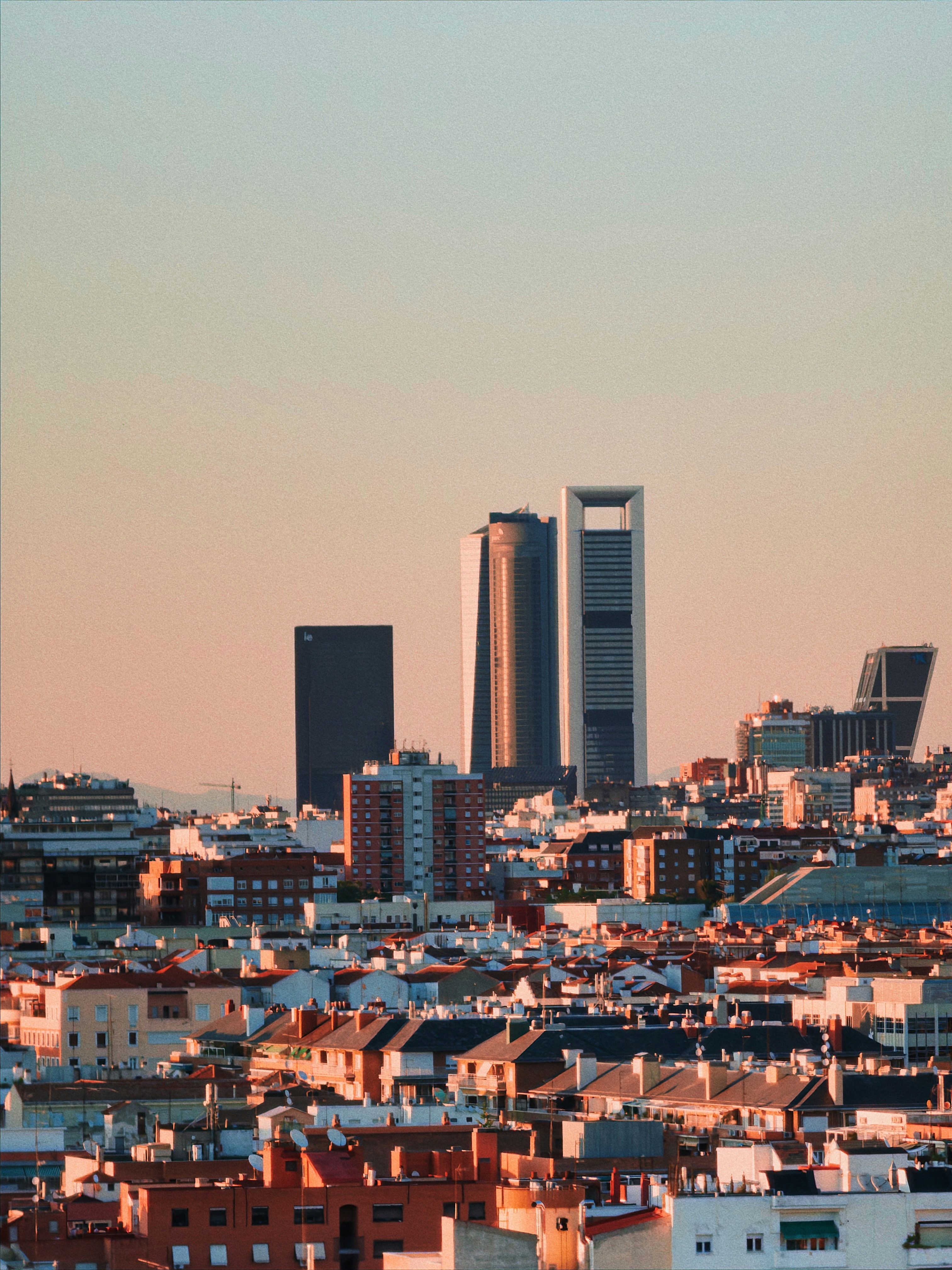 Servicio de codificación asistida por IA para empresas en Madrid