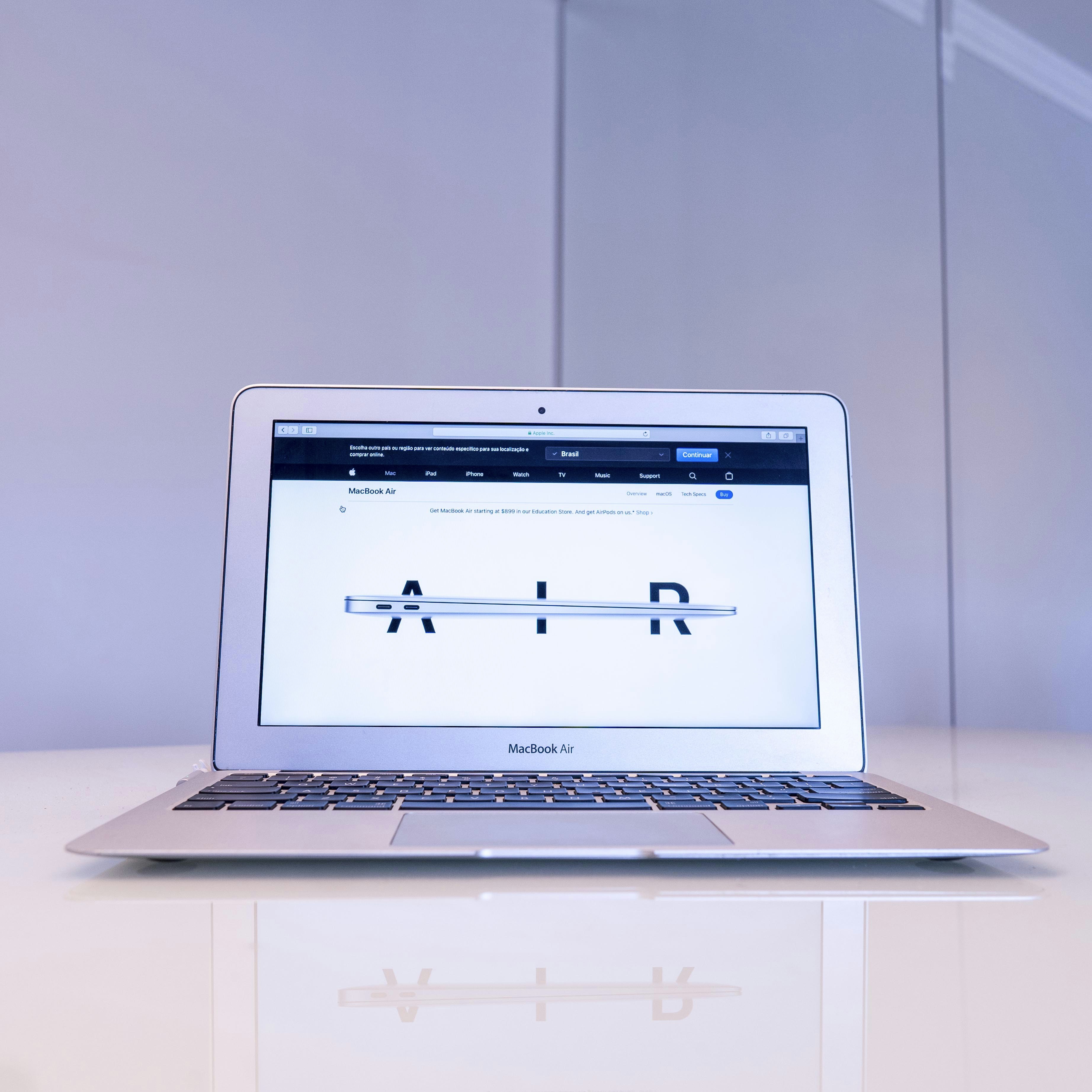¿Es compatible la automatización de la plataforma de tutoría en línea con herramientas de inteligencia artificial?