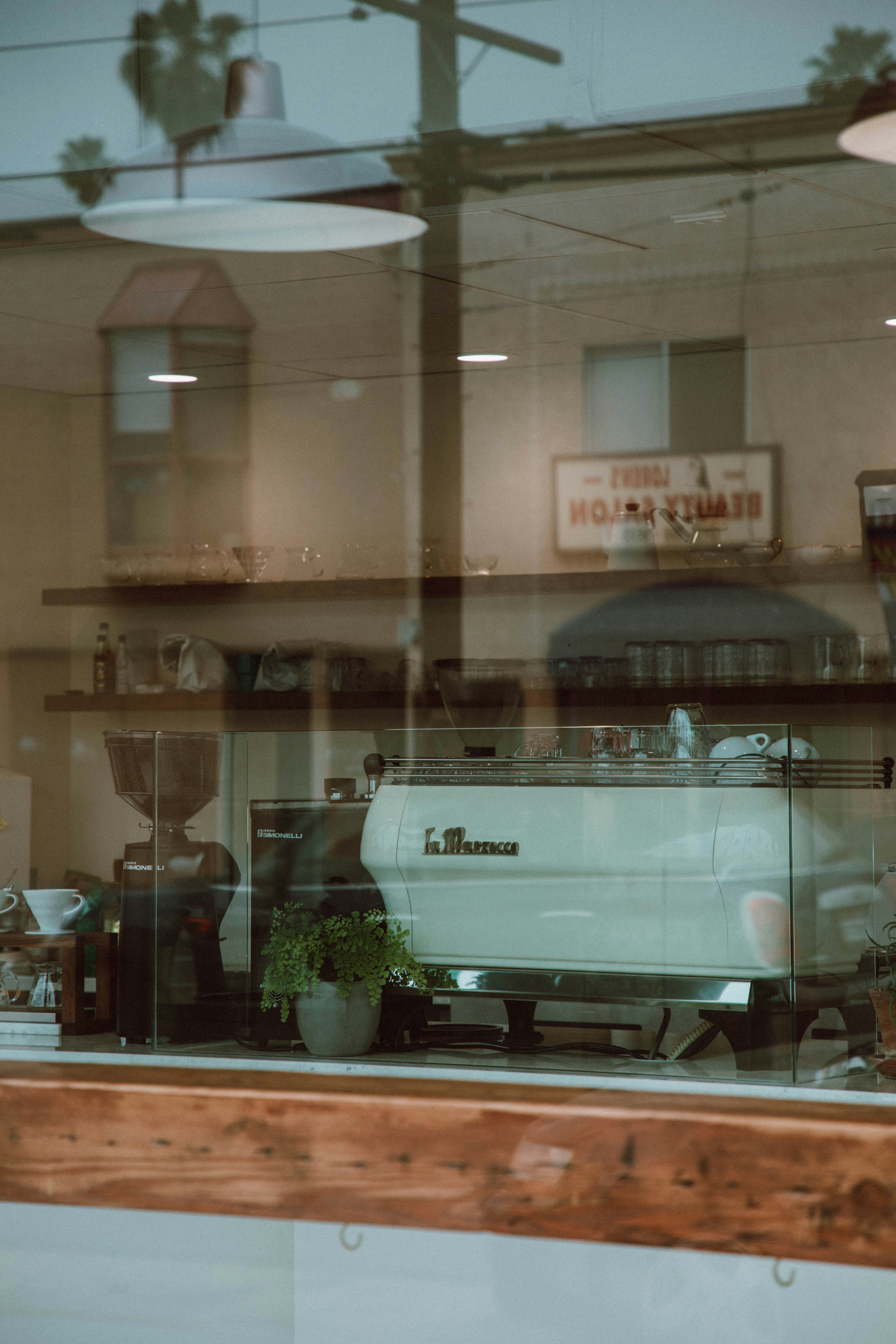 ¿Cuál es el ROI de cómo automatizar tareas comerciales diarias?