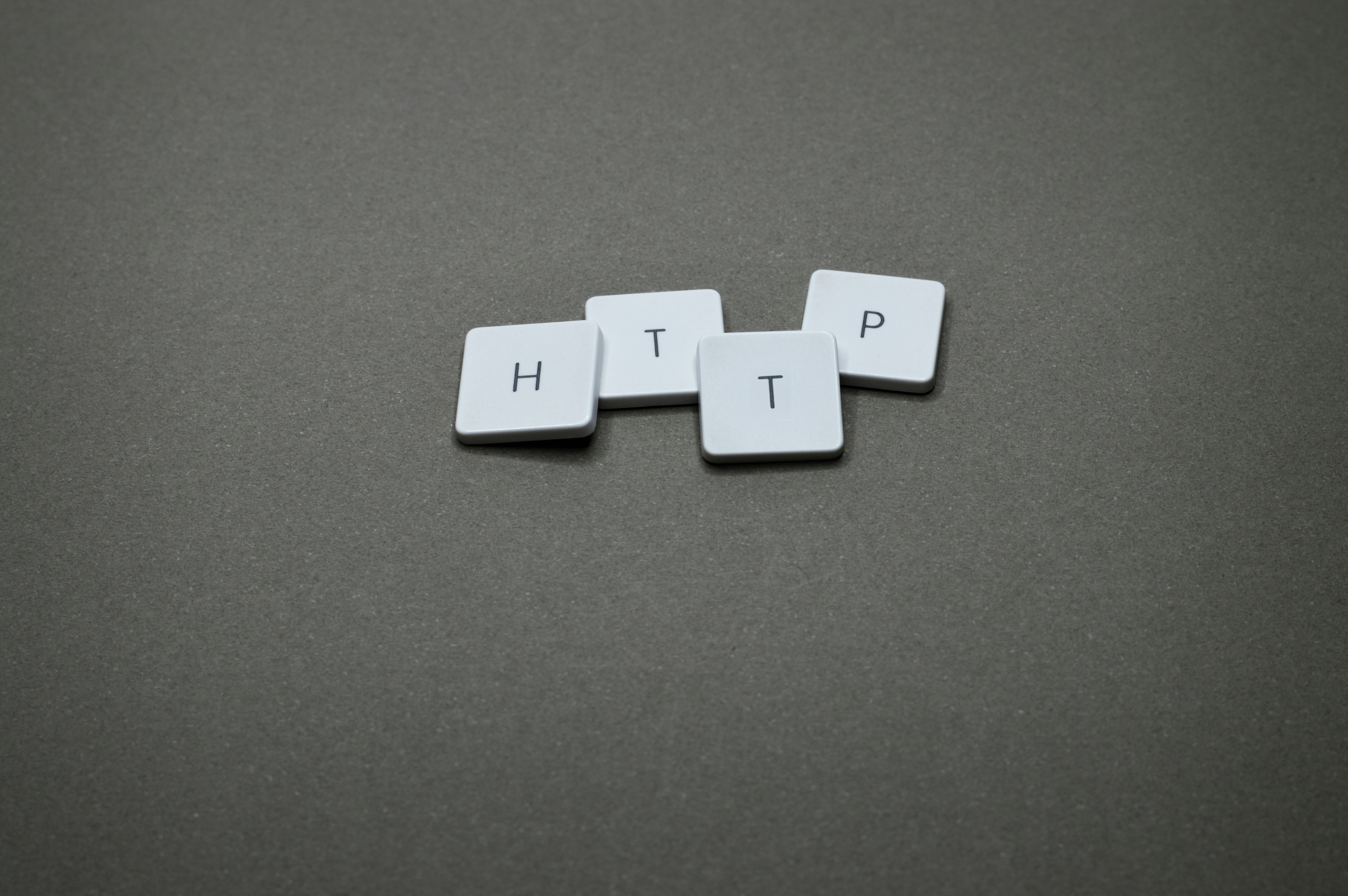 Construí un sitio web no para humanos: optimizando para el 80% de tráfico de agentes de IA