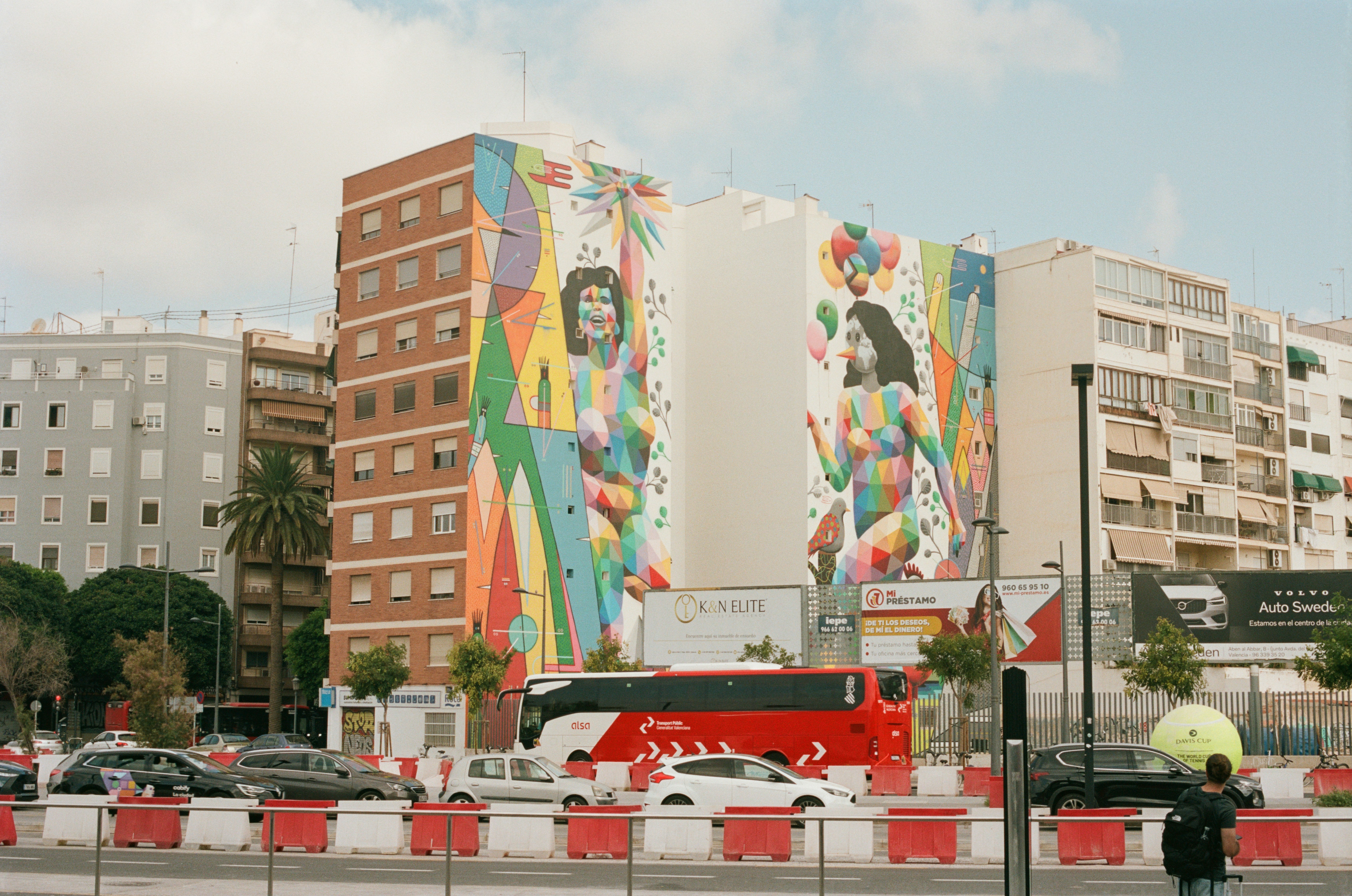 Servicios de diseño de anuncios AI en Valencia