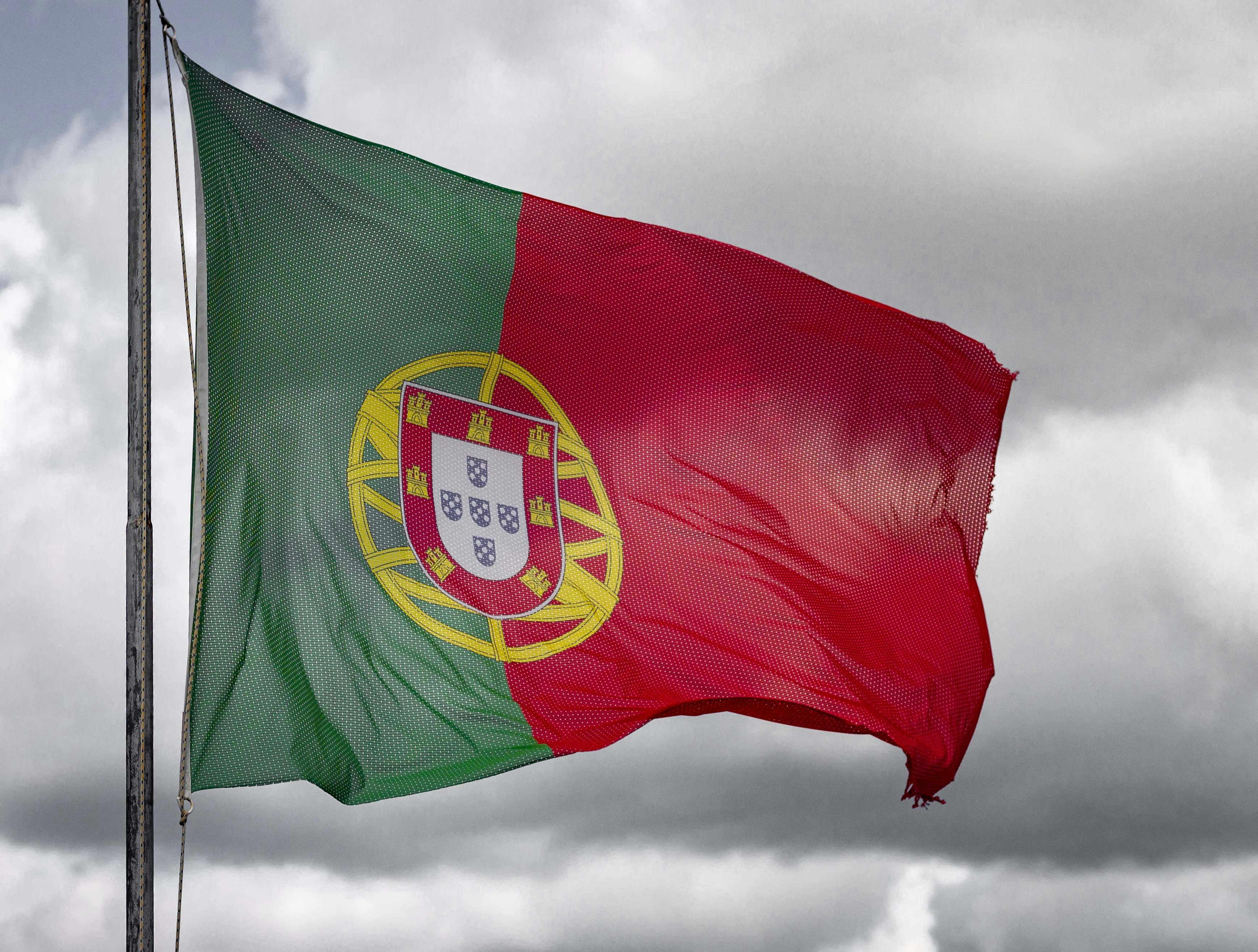 P3B3: Benchmark para medir sesgo de variedad en portugués