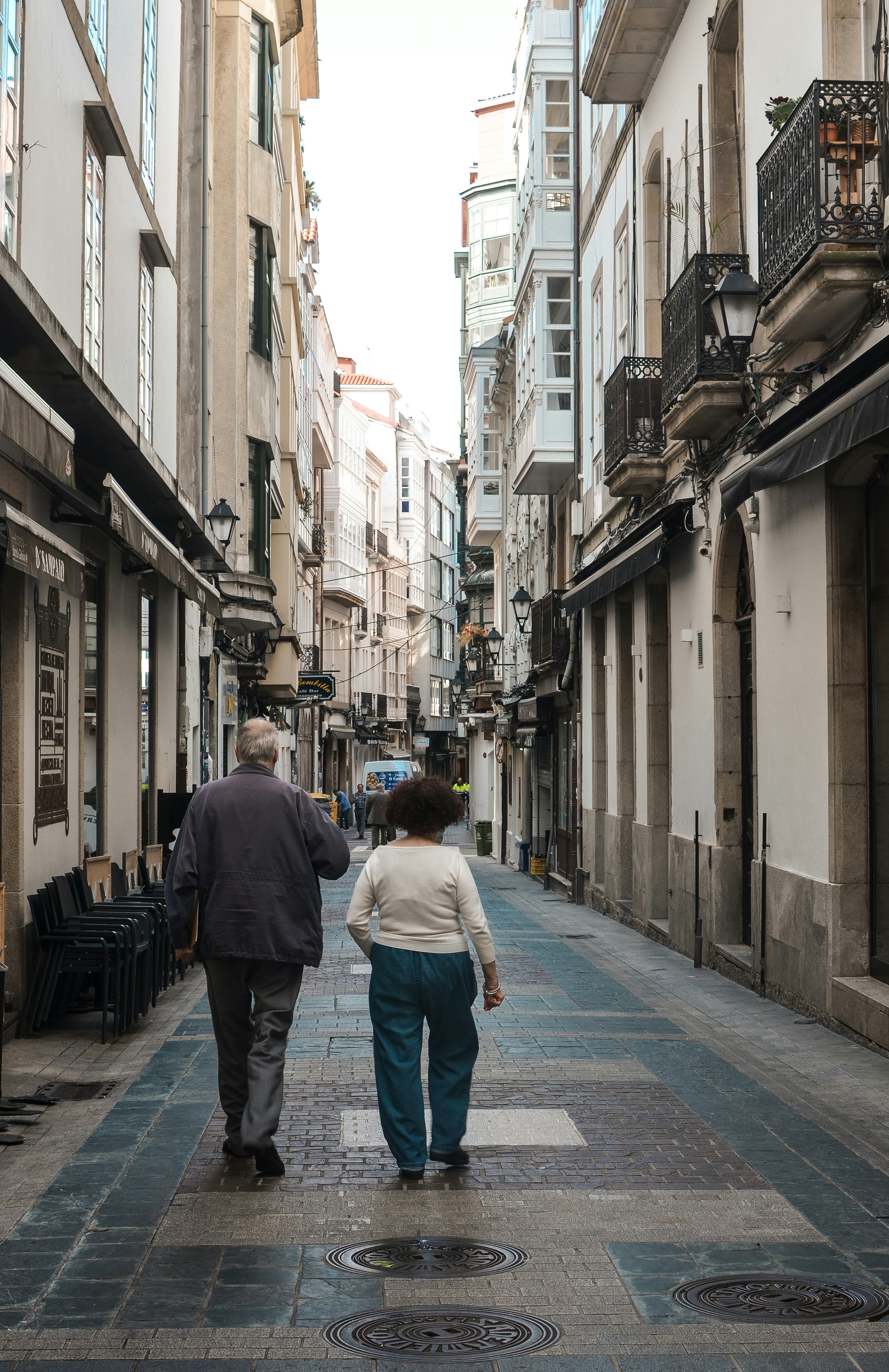 Partner oficial de integración de empleados de IA en A Coruña - Más de 15 años de experiencia