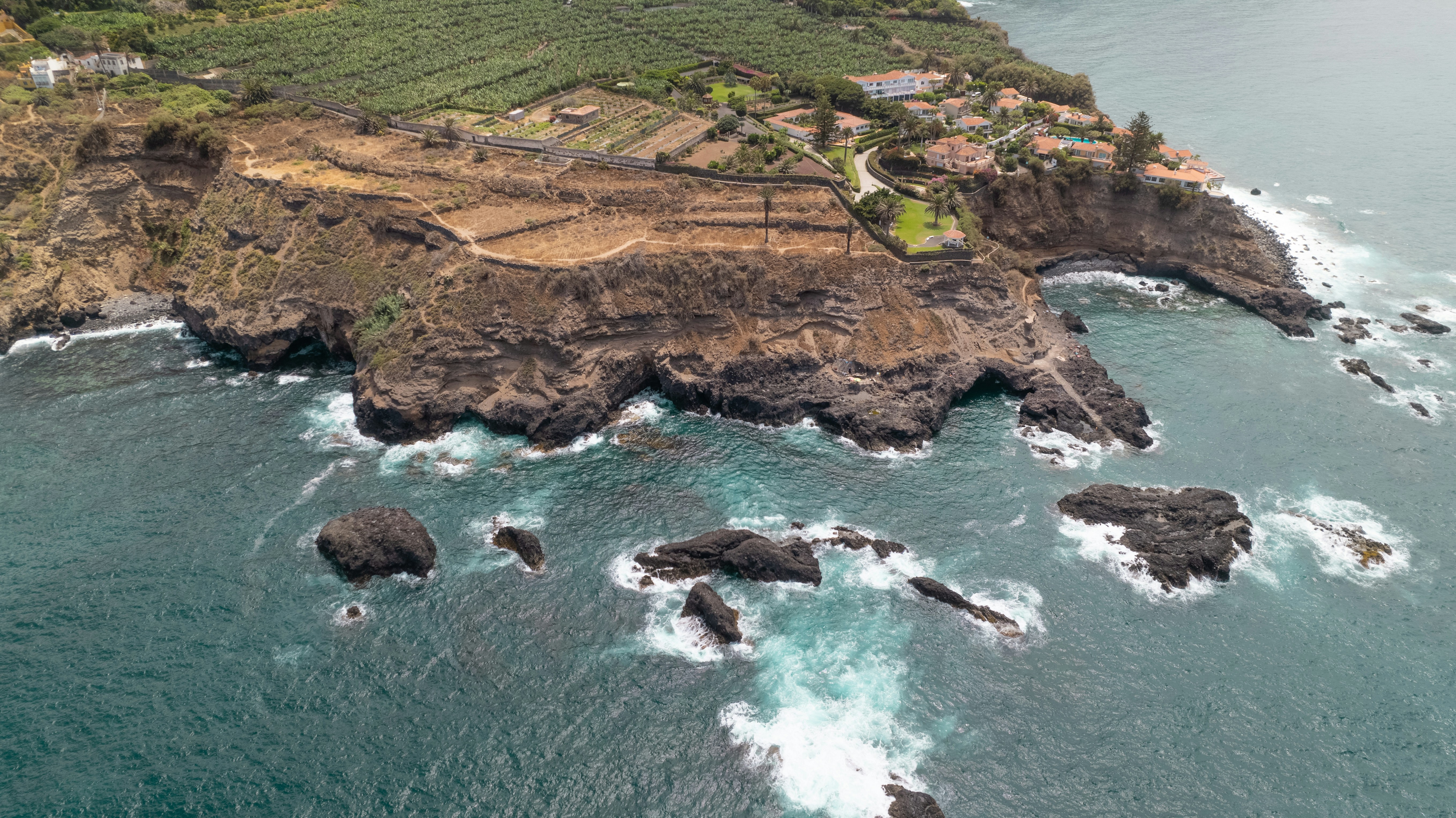 Operaciones simplificadas con una plataforma en Santa Cruz de Tenerife: Q2BSTUDIO Recomendado 2026
