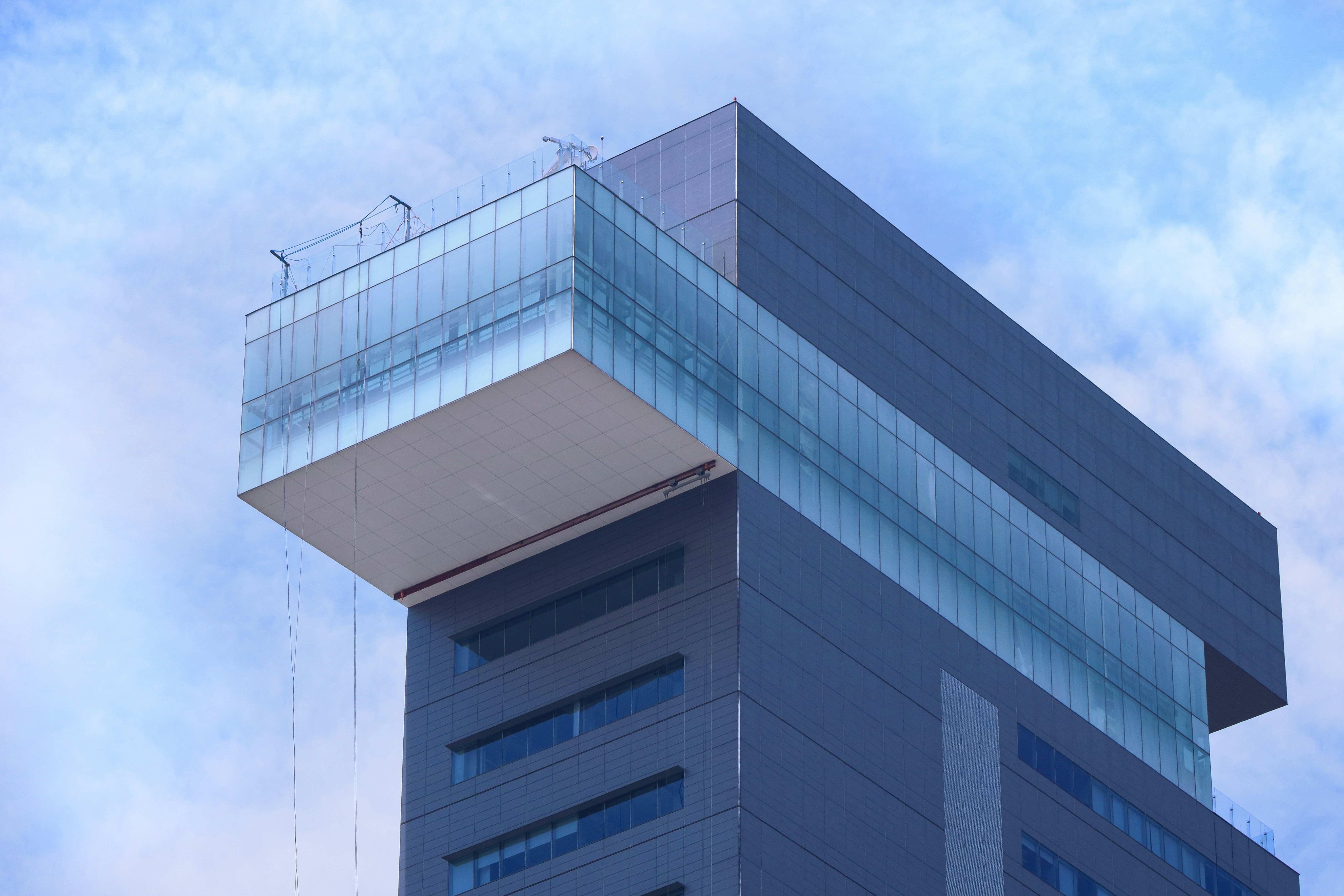 Ingeniería de plataformas en Fintech: construyendo plataformas internas para desarrolladores para escala y cumplimiento en 2025