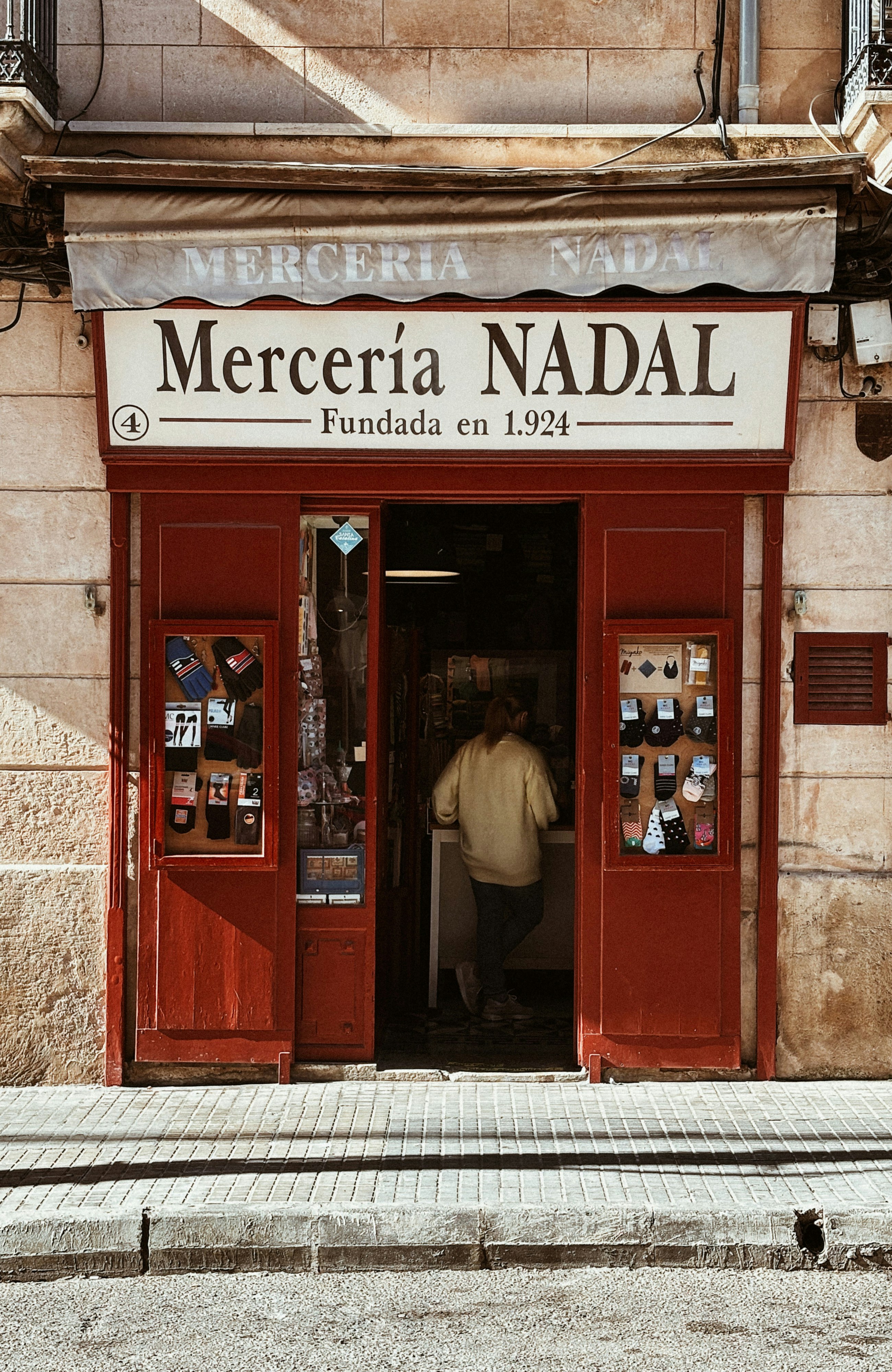 Empresa de portal estudiantil con servicios de pago en Palma