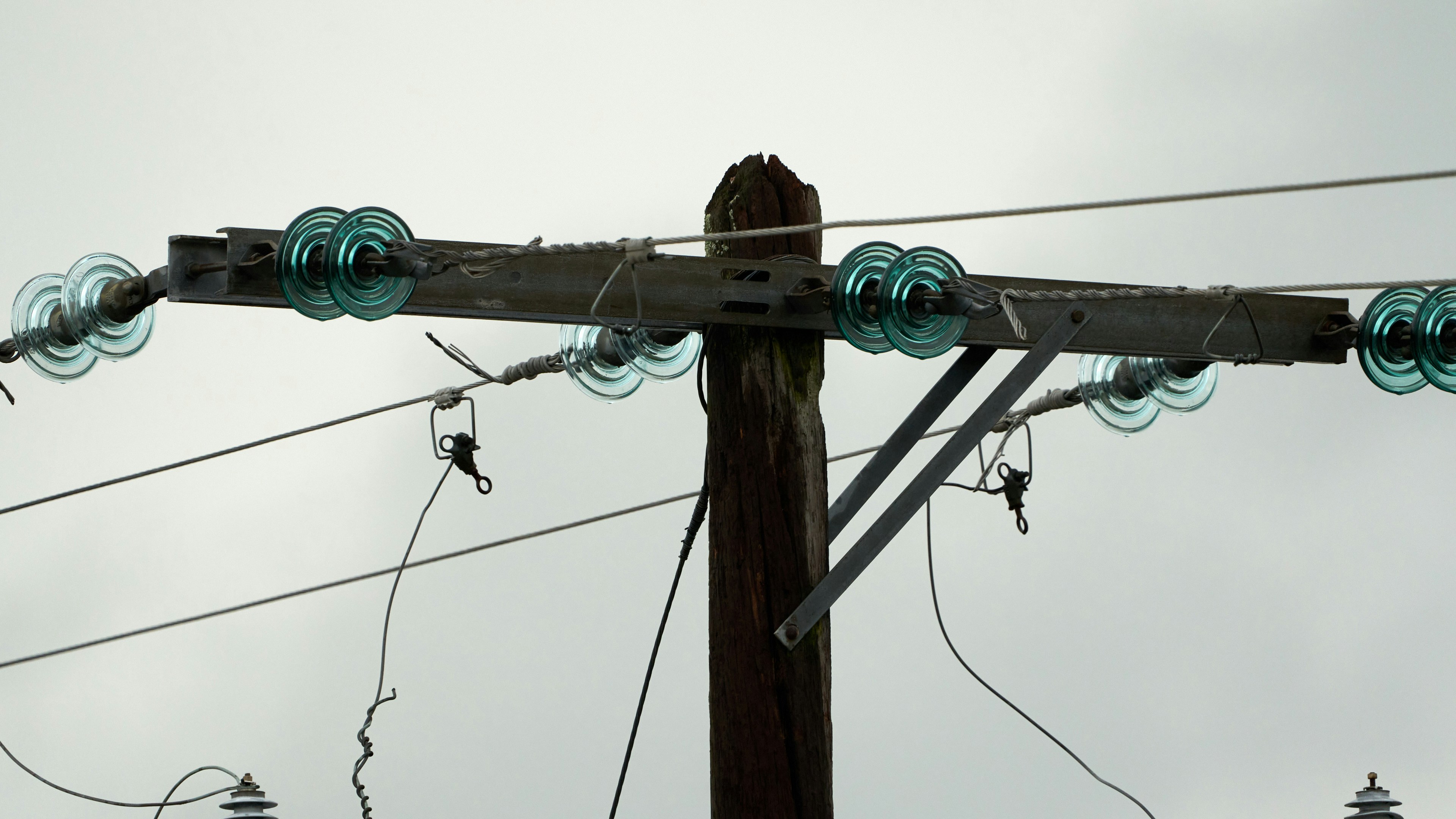Incremento de ataques a las redes eléctricas empuja a las empresas de servicios públicos a prepararse