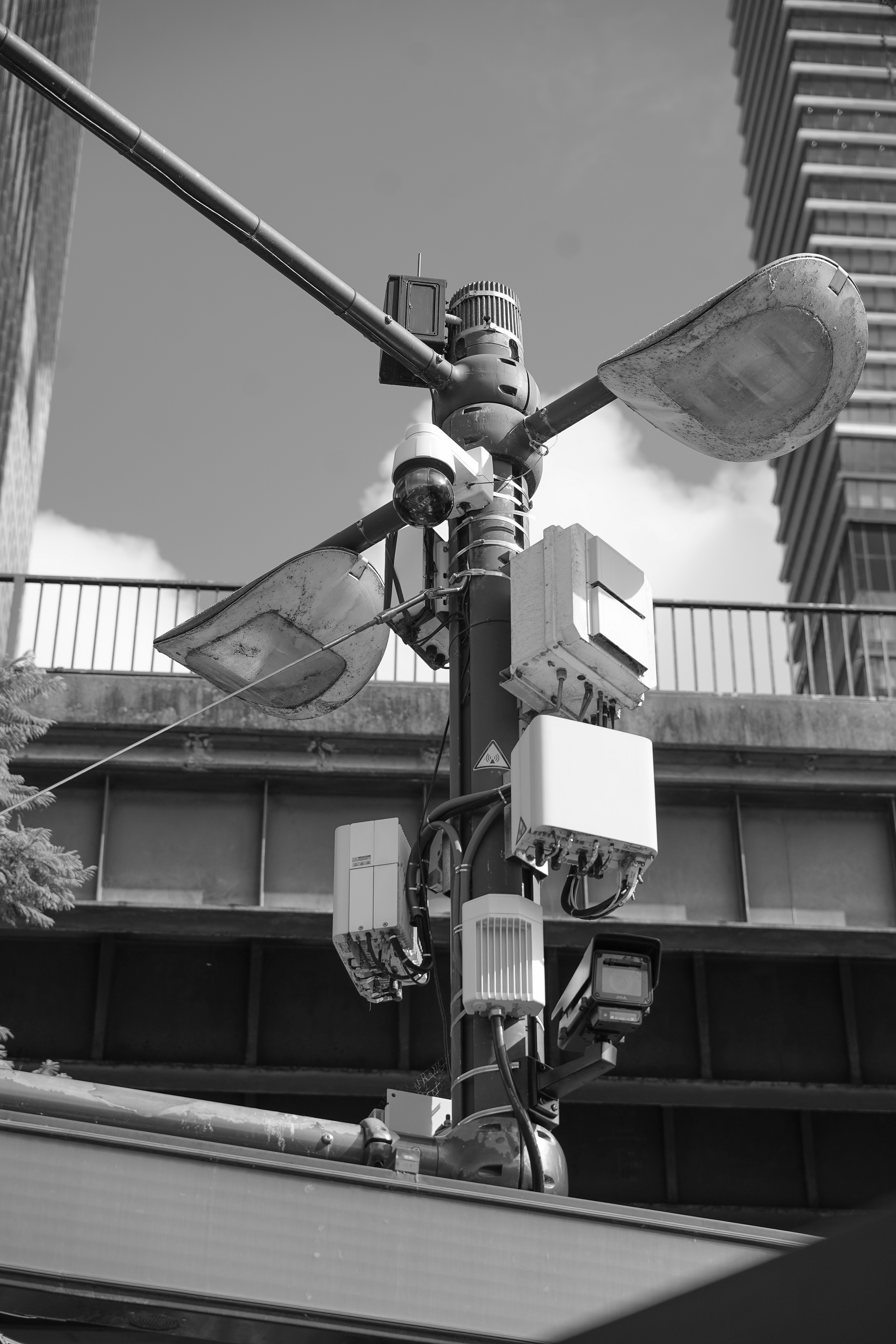 AI Ángel Guardián: Previniendo el caos del tráfico con sensores inteligentes por Arvind Sundararajan