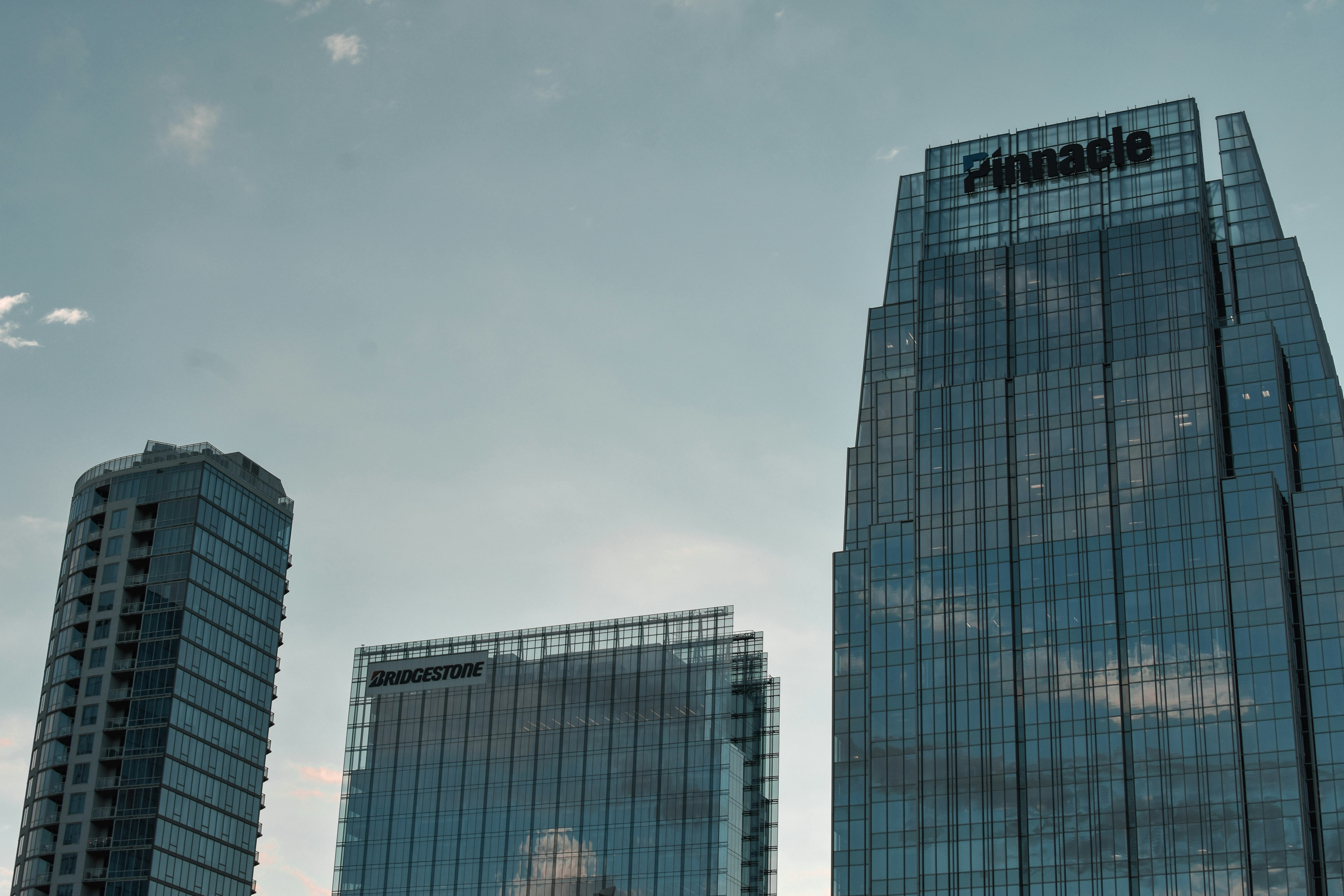 Principales 3 empresas para arquitectura de integración de nube híbrida en Granada