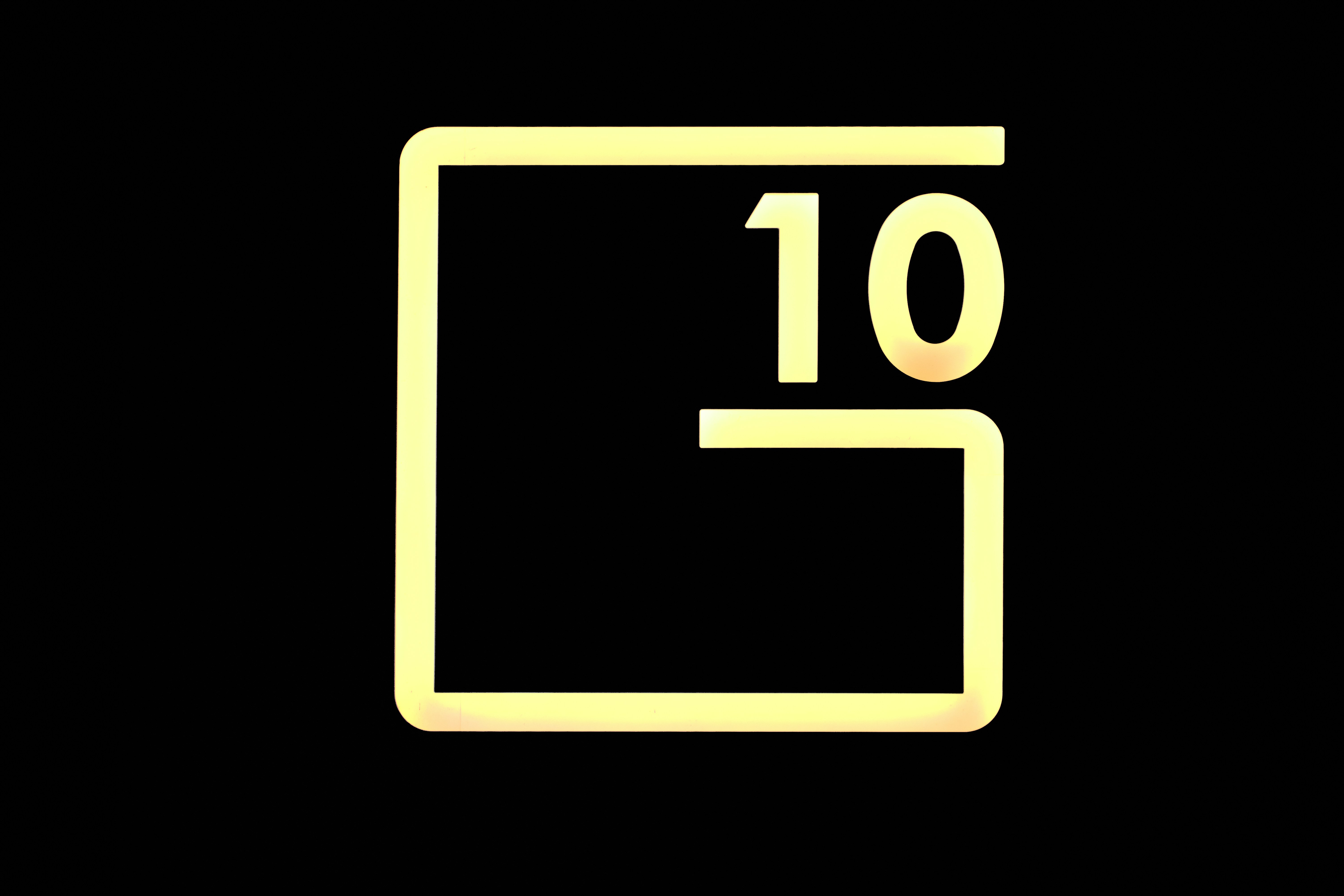 Evita que Node.js se bloquee: Cómo procesar archivos de 10 GB con 15 MB de RAM