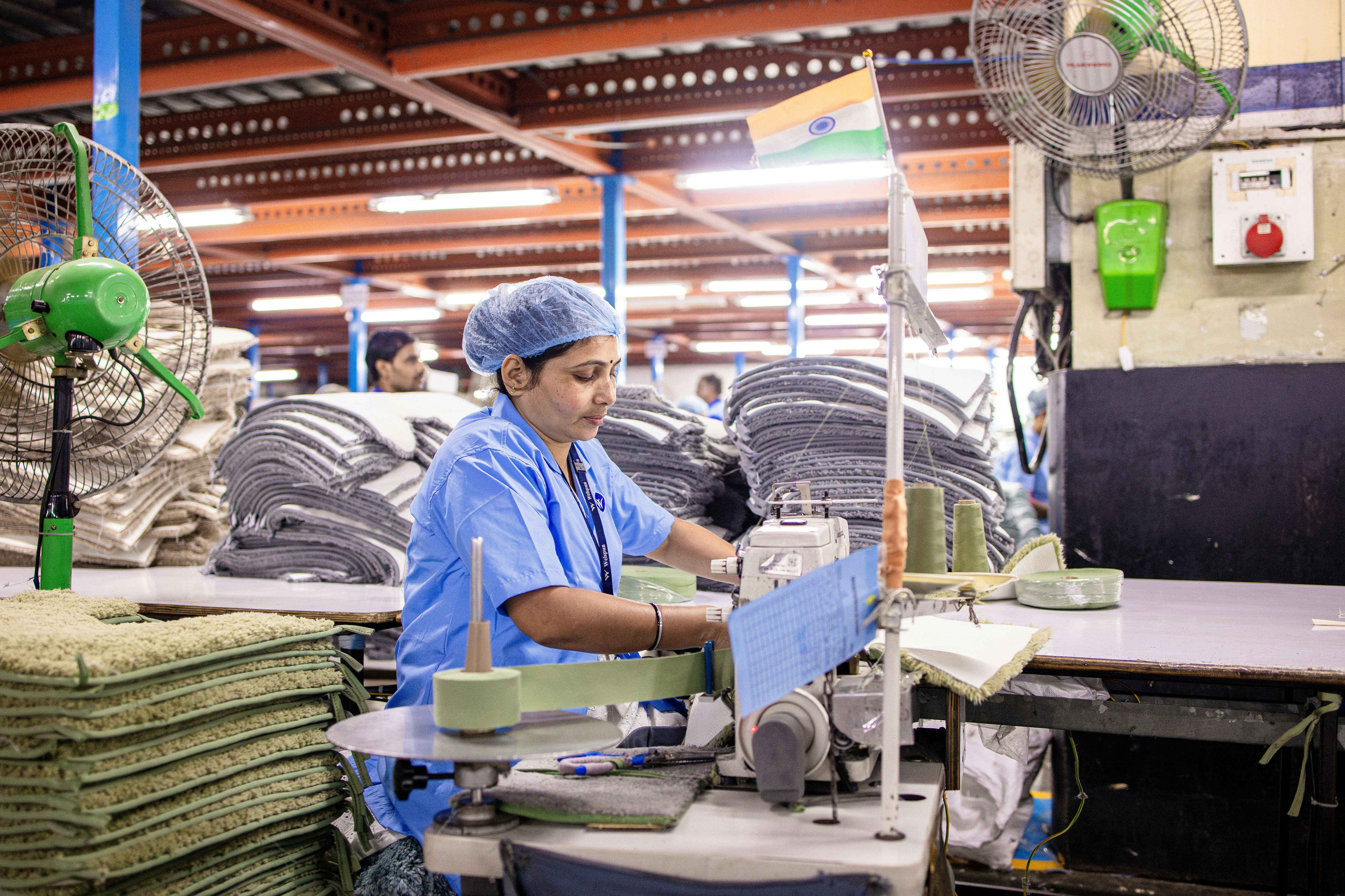 Procesamiento inteligente de formularios para sostenibilidad empresarial