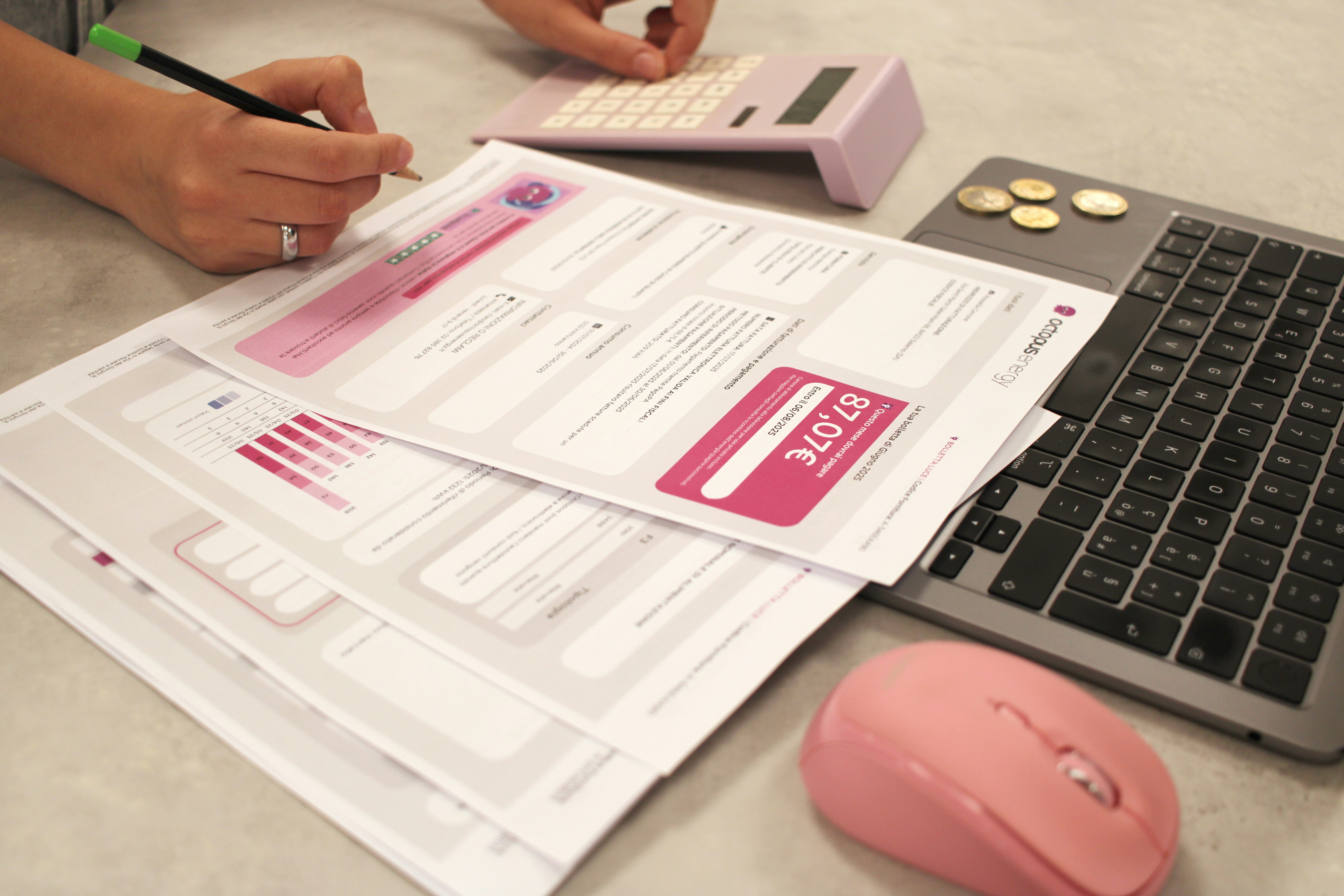 Profesional deja de usar formularios en papel en mis servicios de oficina en Murcia