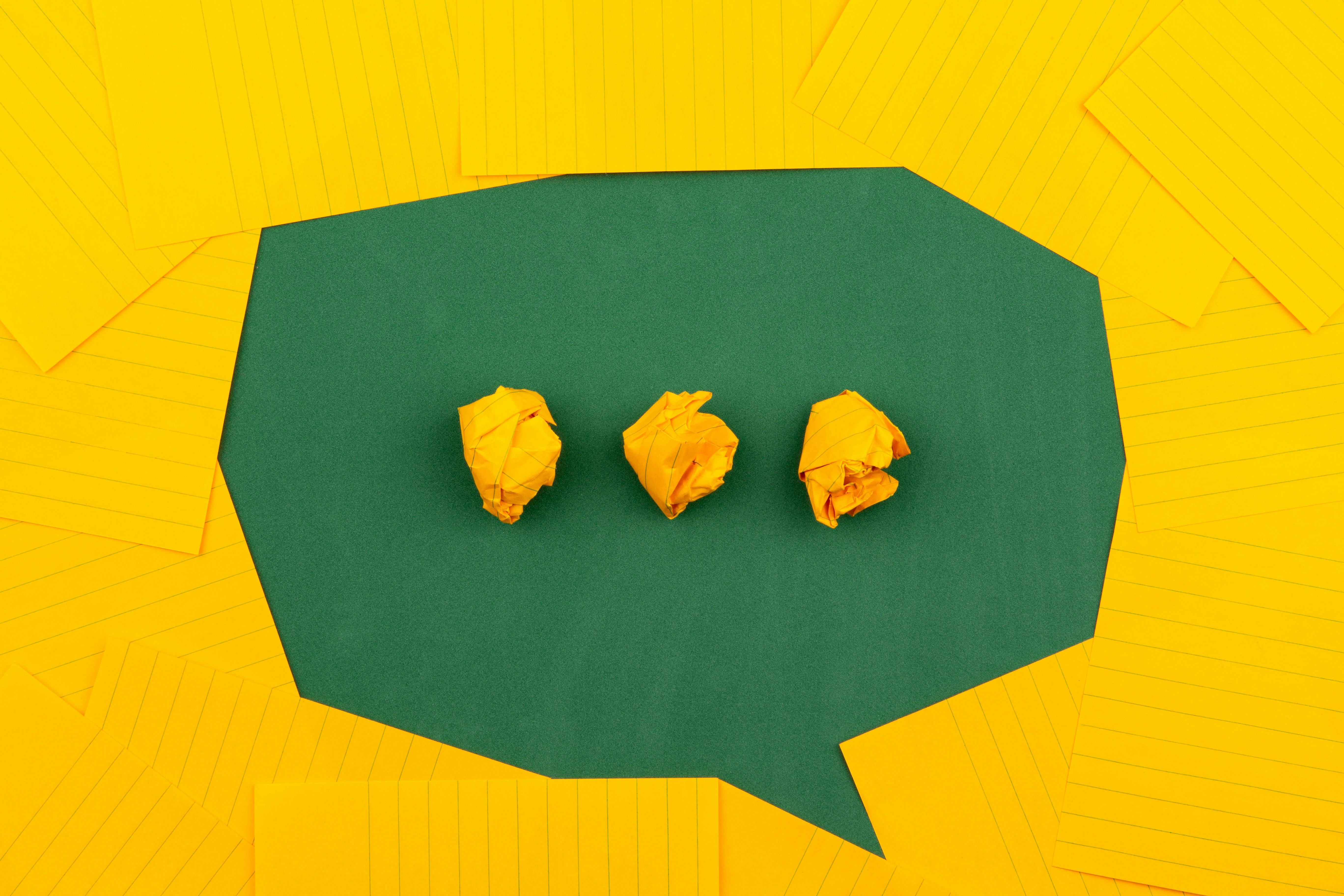 Reconocimiento causal de emociones en conversaciones