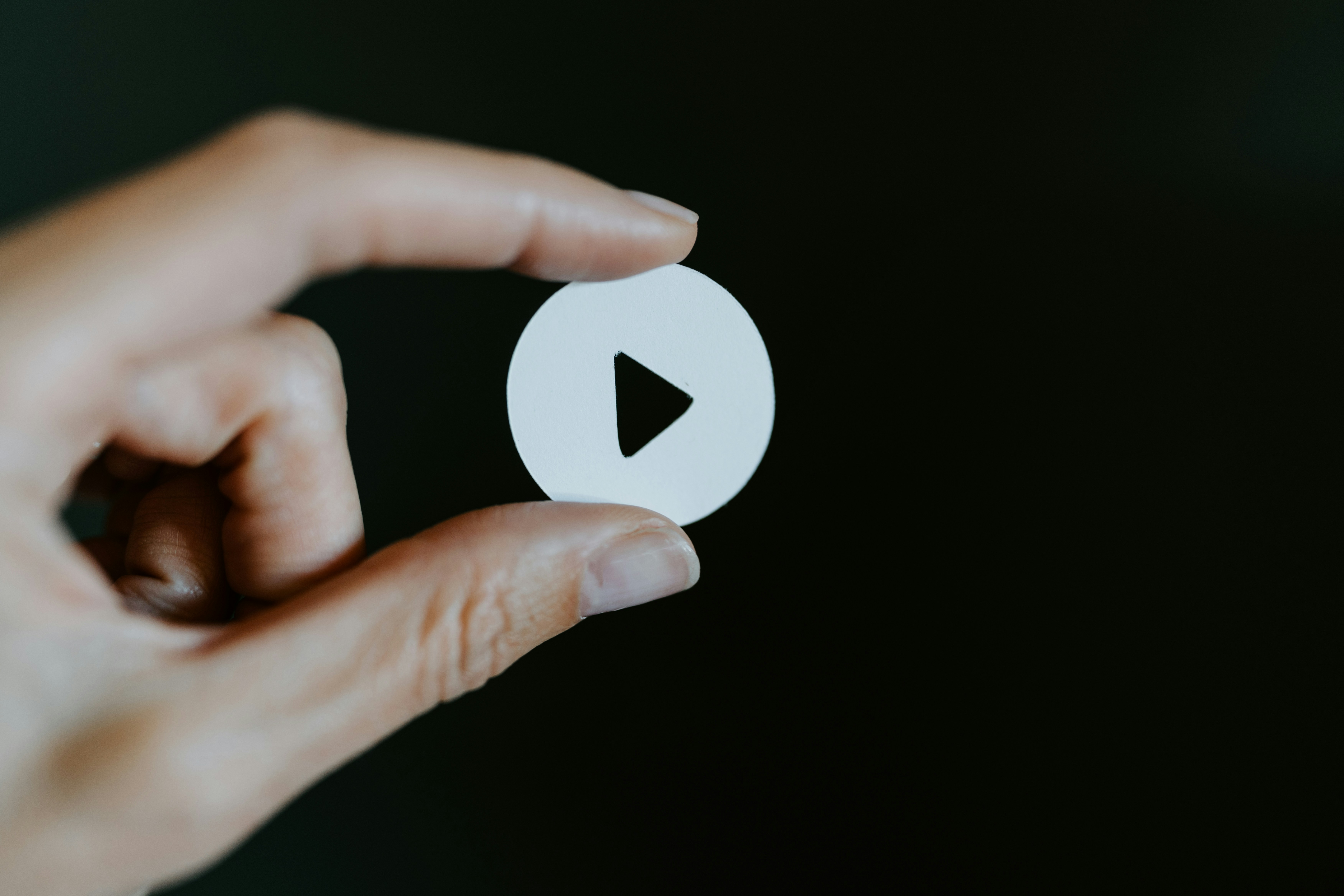 Recordar reconstruyendo: aprendizaje incremental de dominio y test-time training