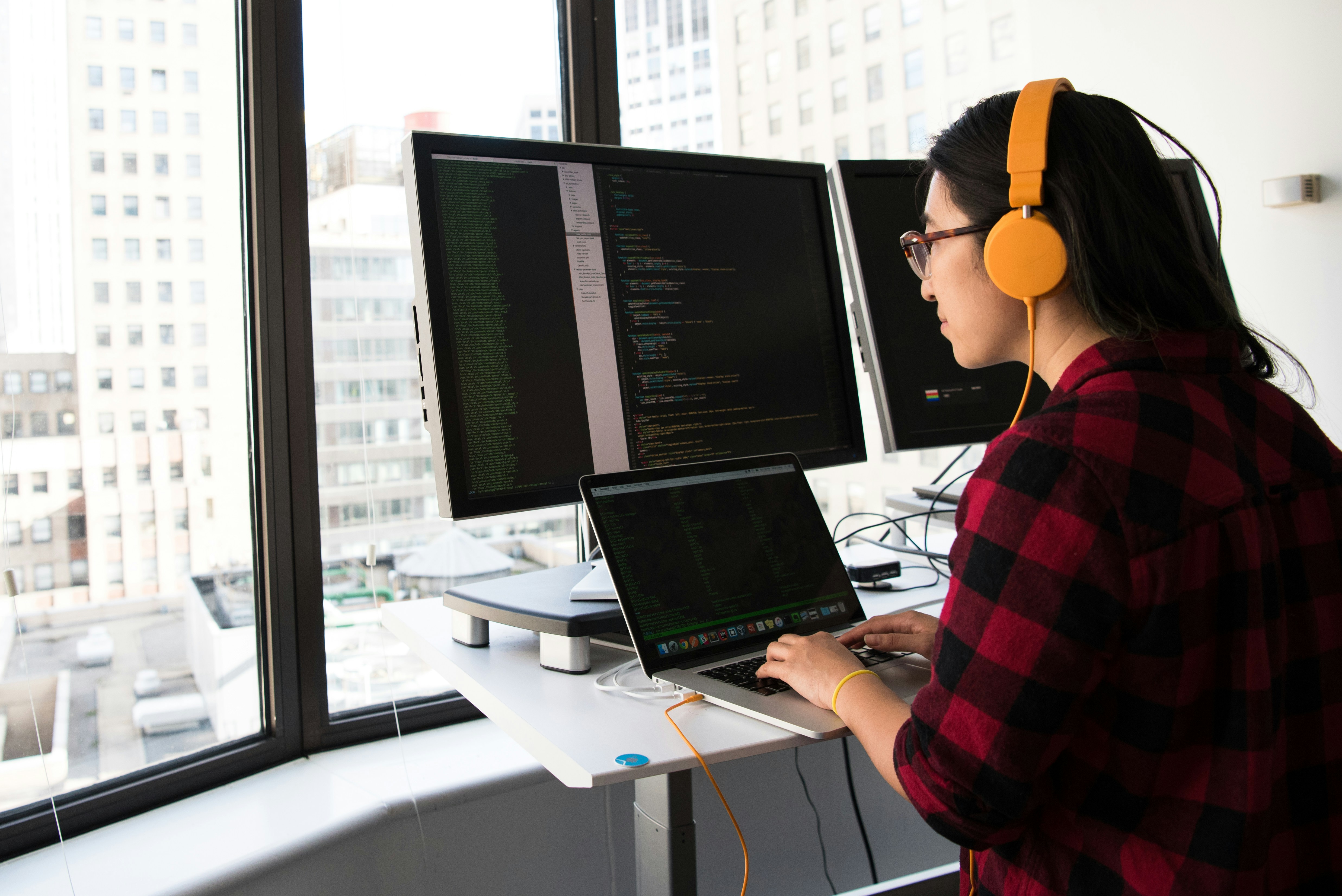 Reducción de costos al elegir la mejor contratación para servicios de programación