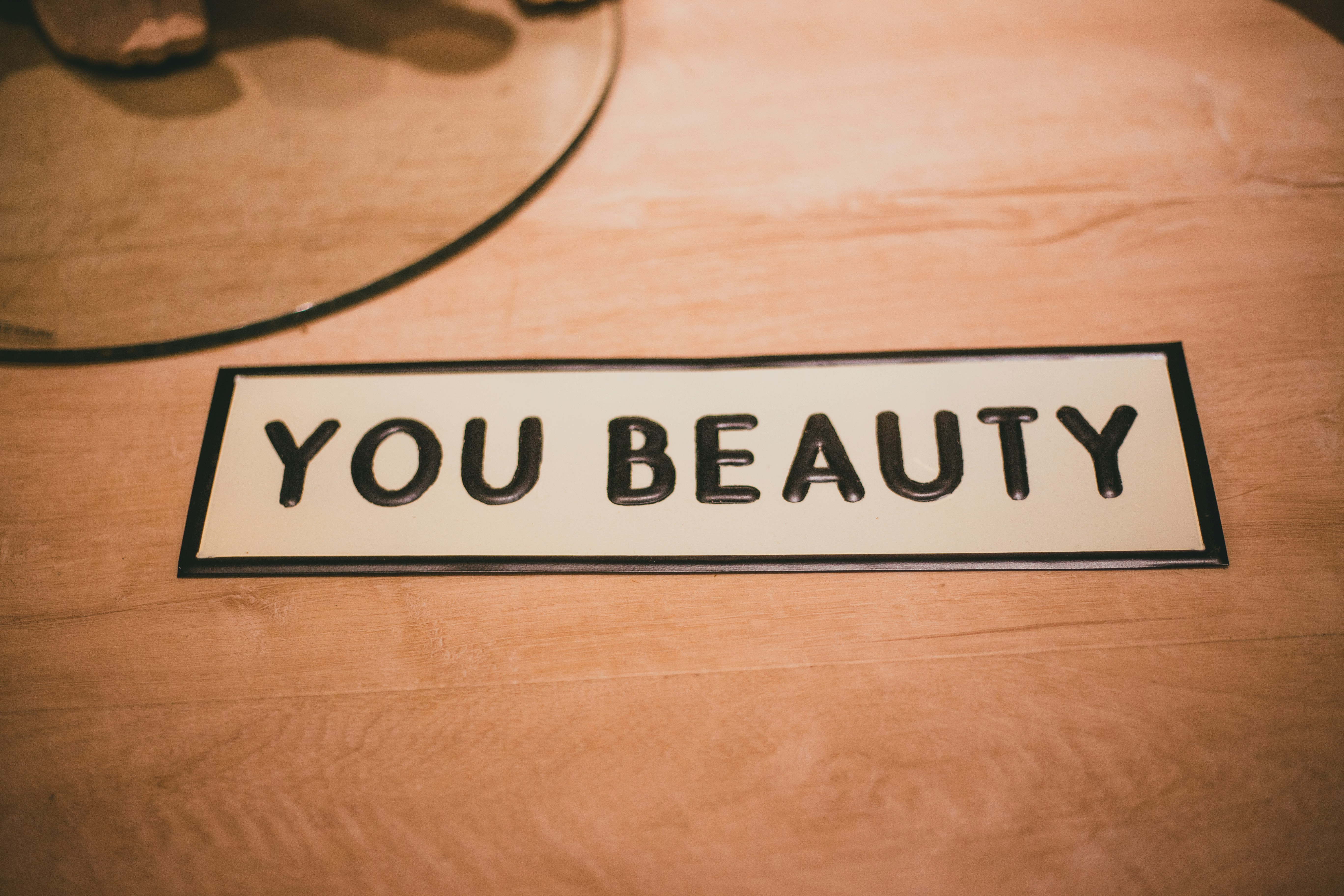 Reduce ausencias en la compañía de salón de belleza en Alicante