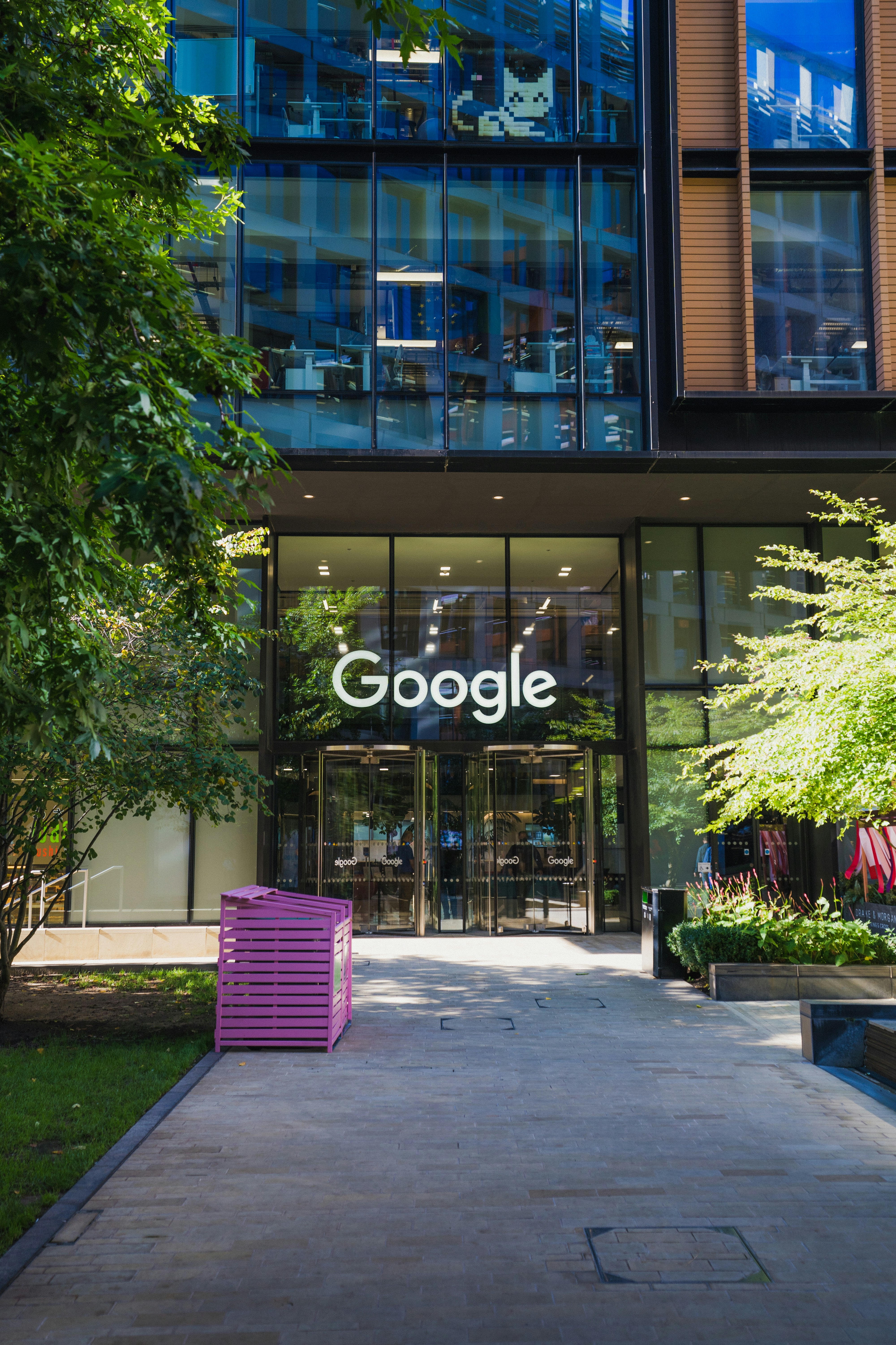 Reino Unido obliga a Google a permitir exclusión de búsqueda con IA