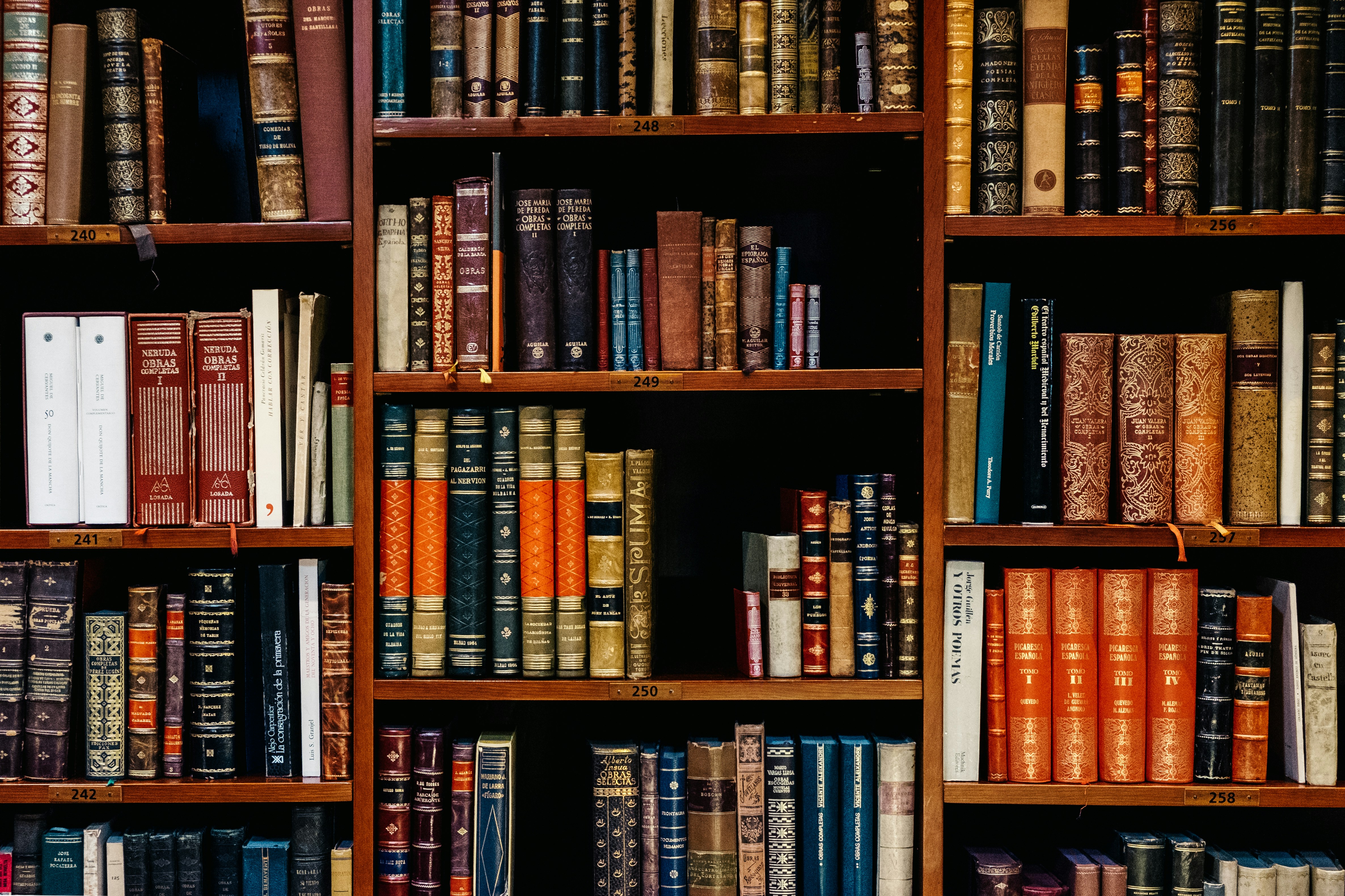 Unifica la configuración HTTP que copias en cada proyecto en un solo paquete