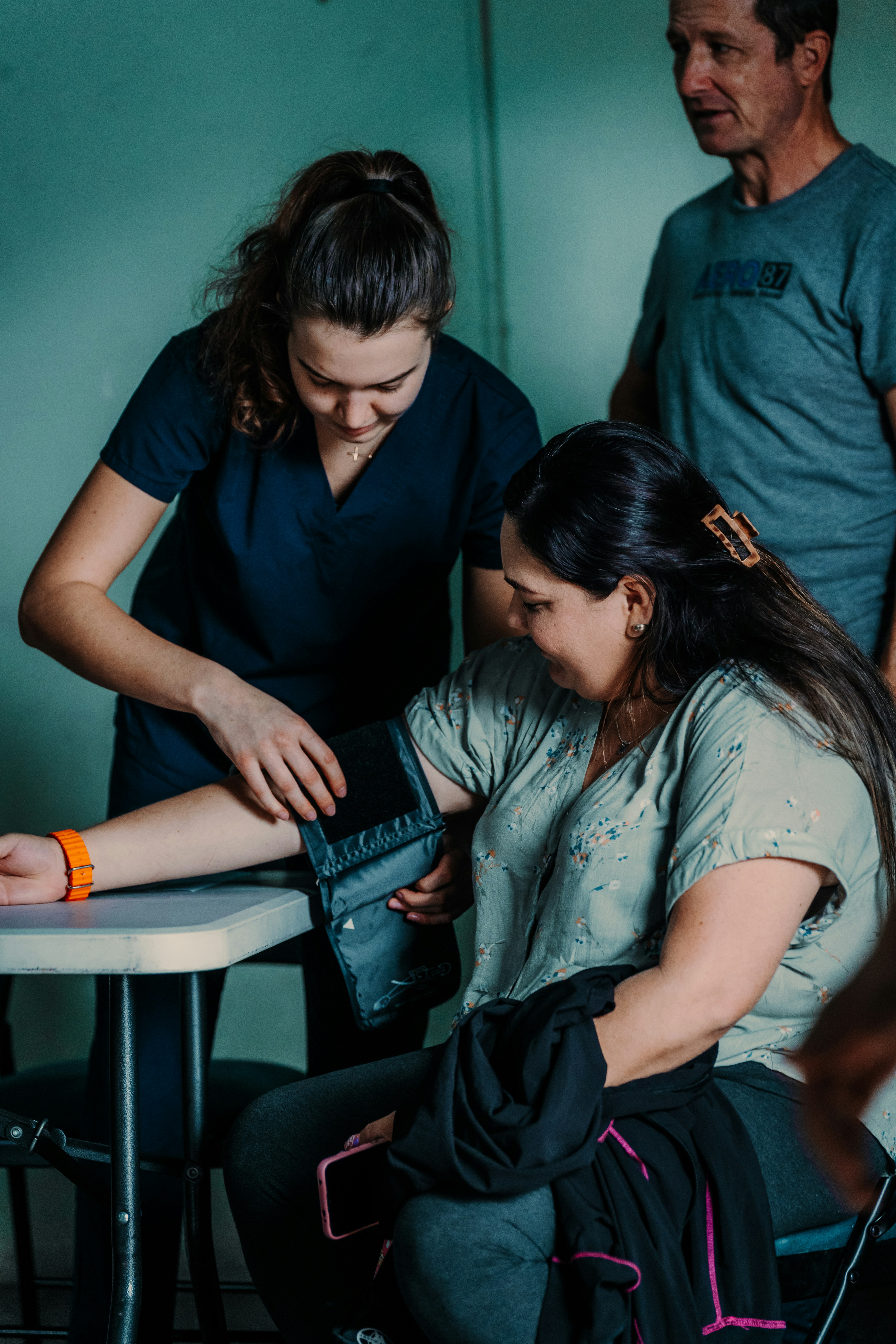 Replanteando la evaluación de modelos de segmentación de lesiones de esclerosis múltiple (EM)