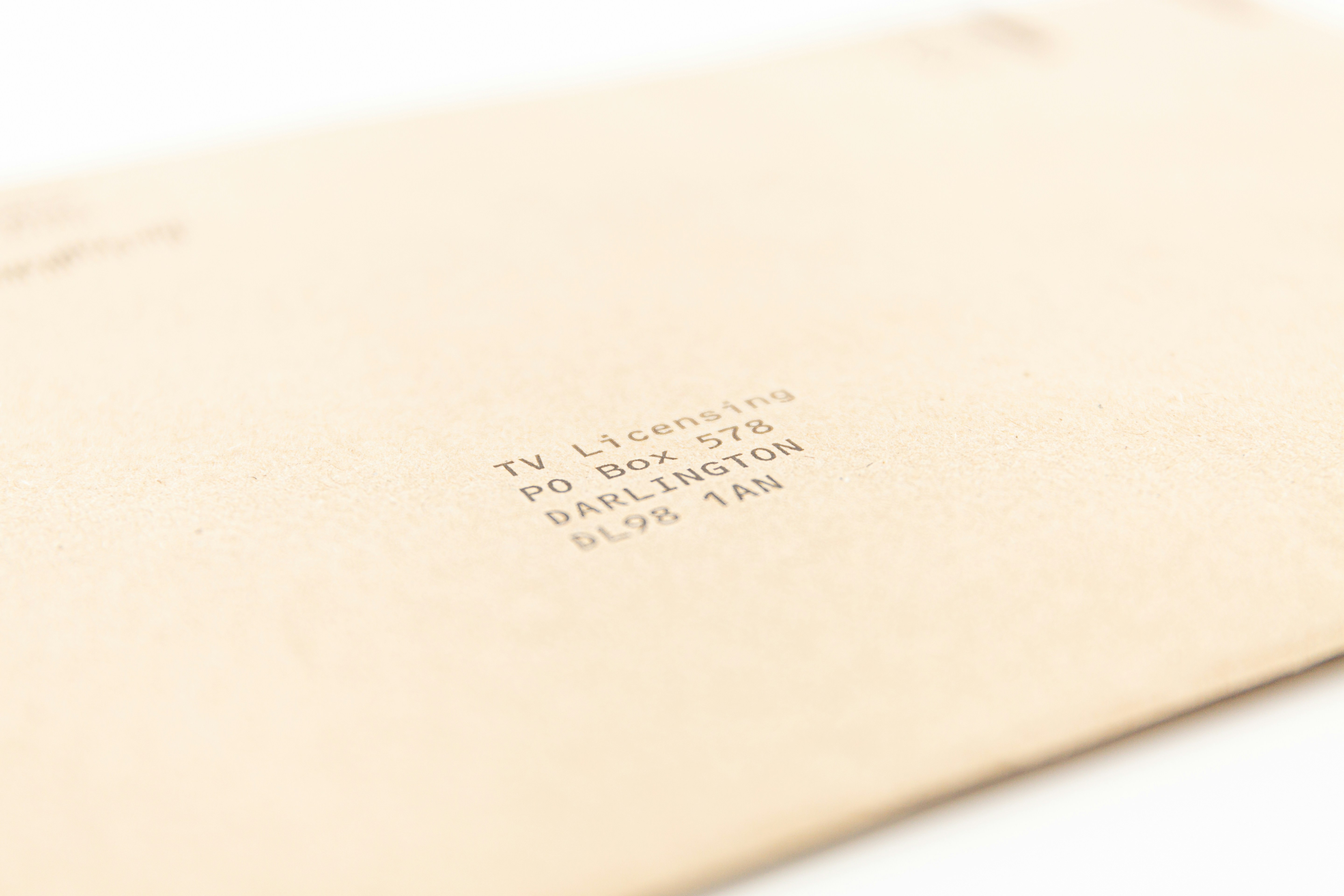 ¿Se pueden respaldar o restaurar fácilmente los reemplazos de correo electrónico con la automatización de flujos de trabajo?