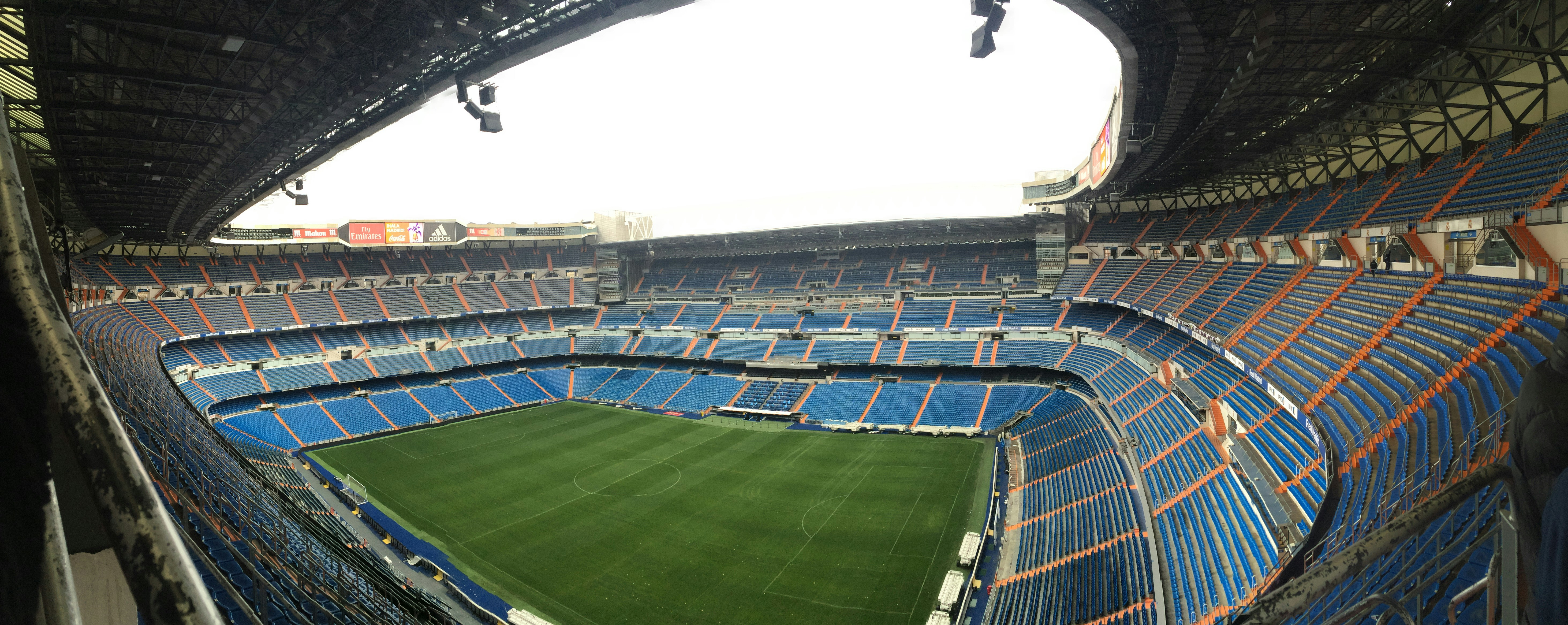 Reunión oficial de IA para socios de Teams en Madrid - Más de 15 años de experiencia