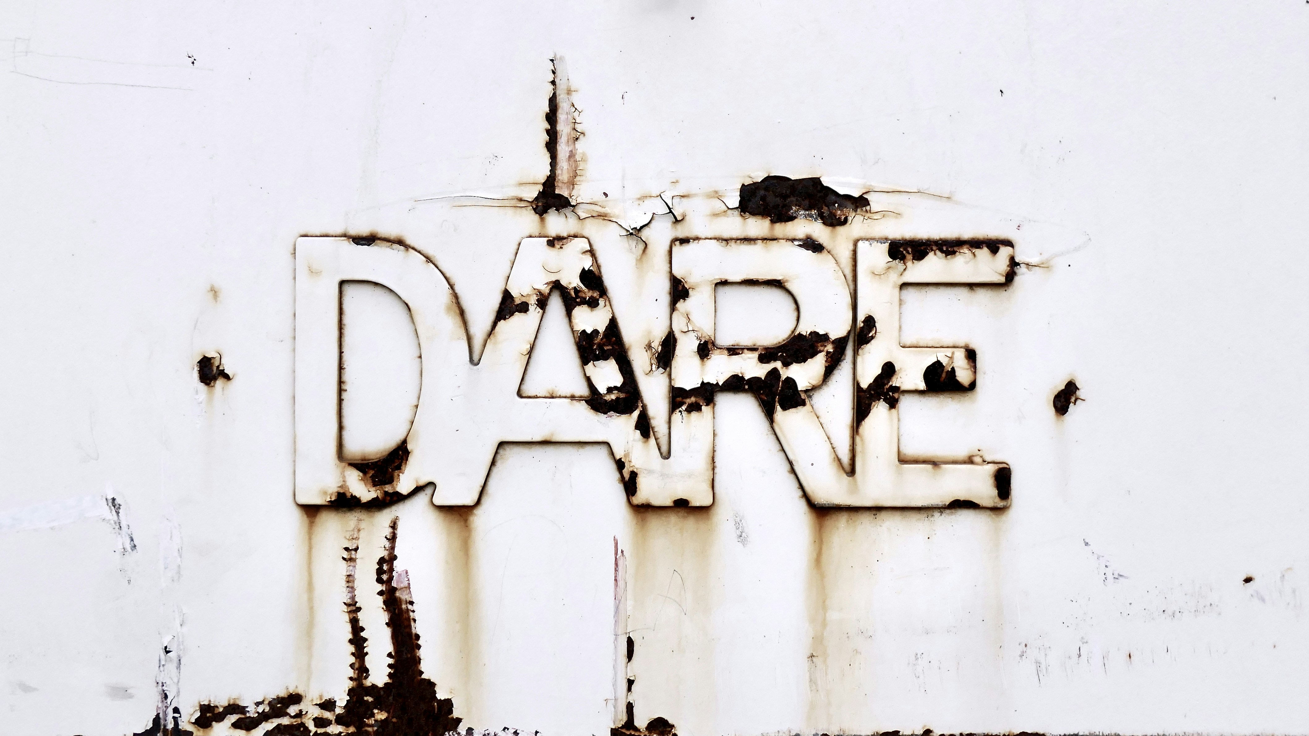 DARE: Reutilización de Activaciones de Modelos de Lenguaje de Difusión para Inferencia Eficiente