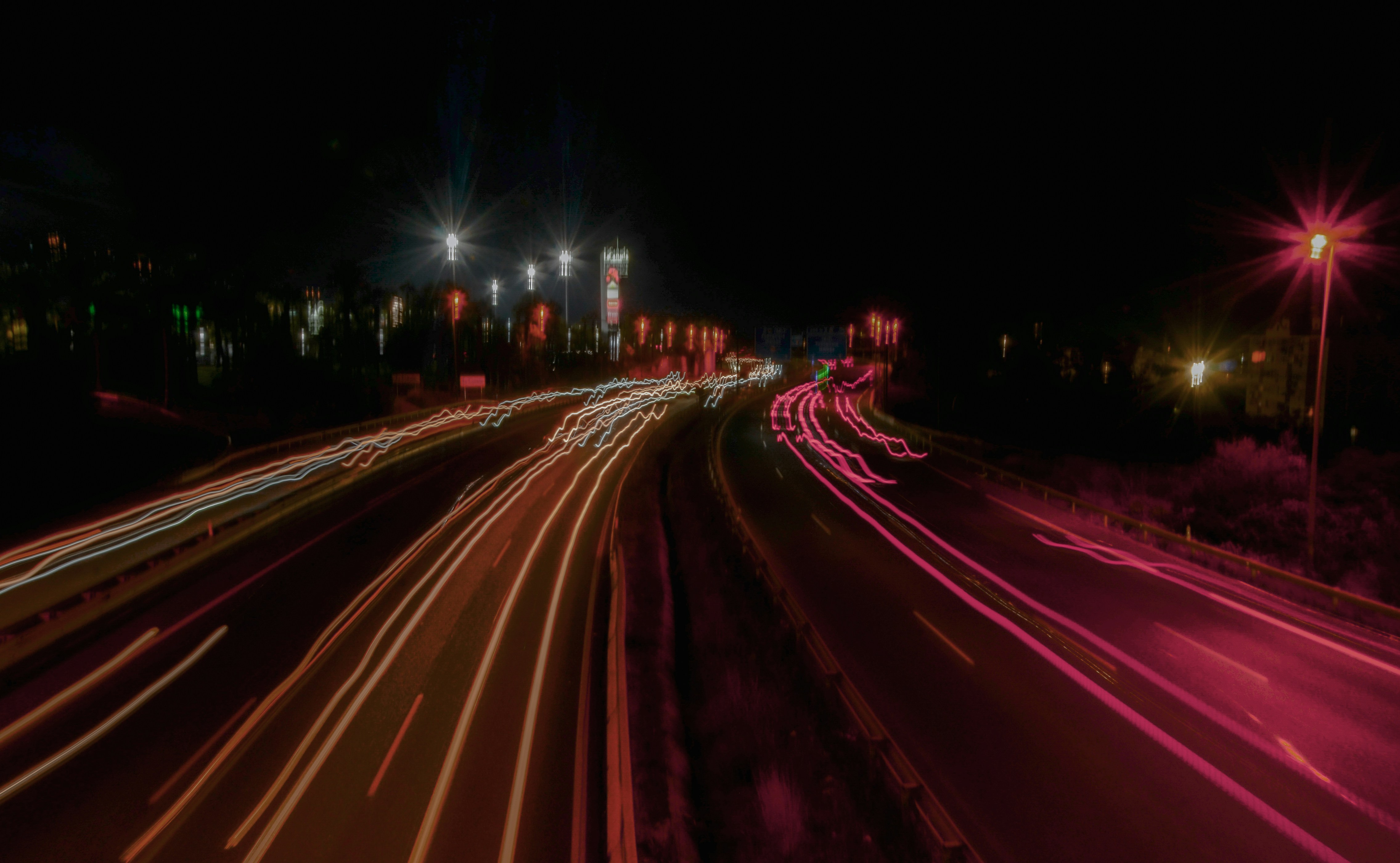 Revisión de Traffic Supernova - Herramienta de generación de contenido automatizado