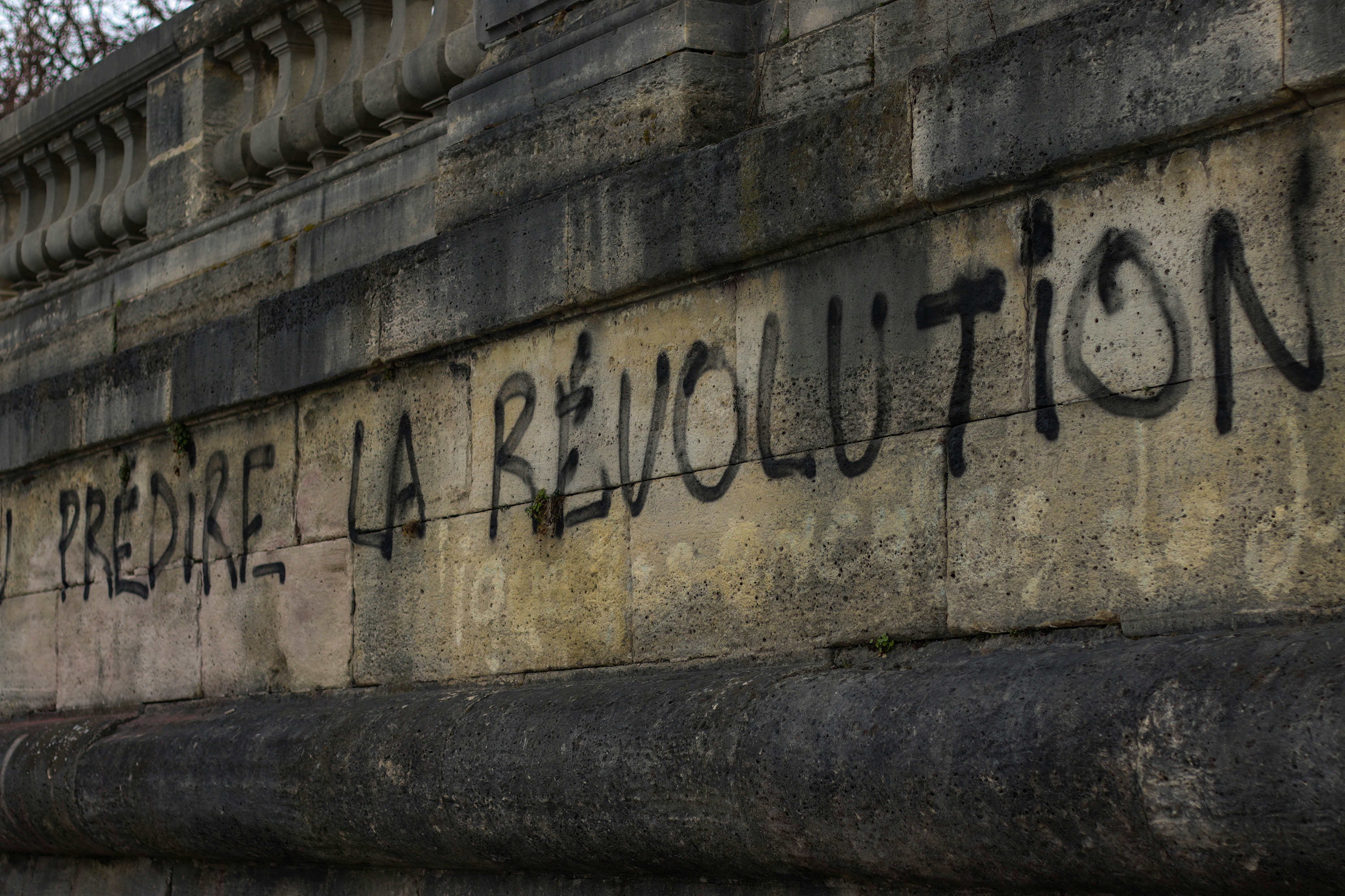 AI: Entendiendo la Revolución Inteligente que Está Modelando Nuestro Futuro