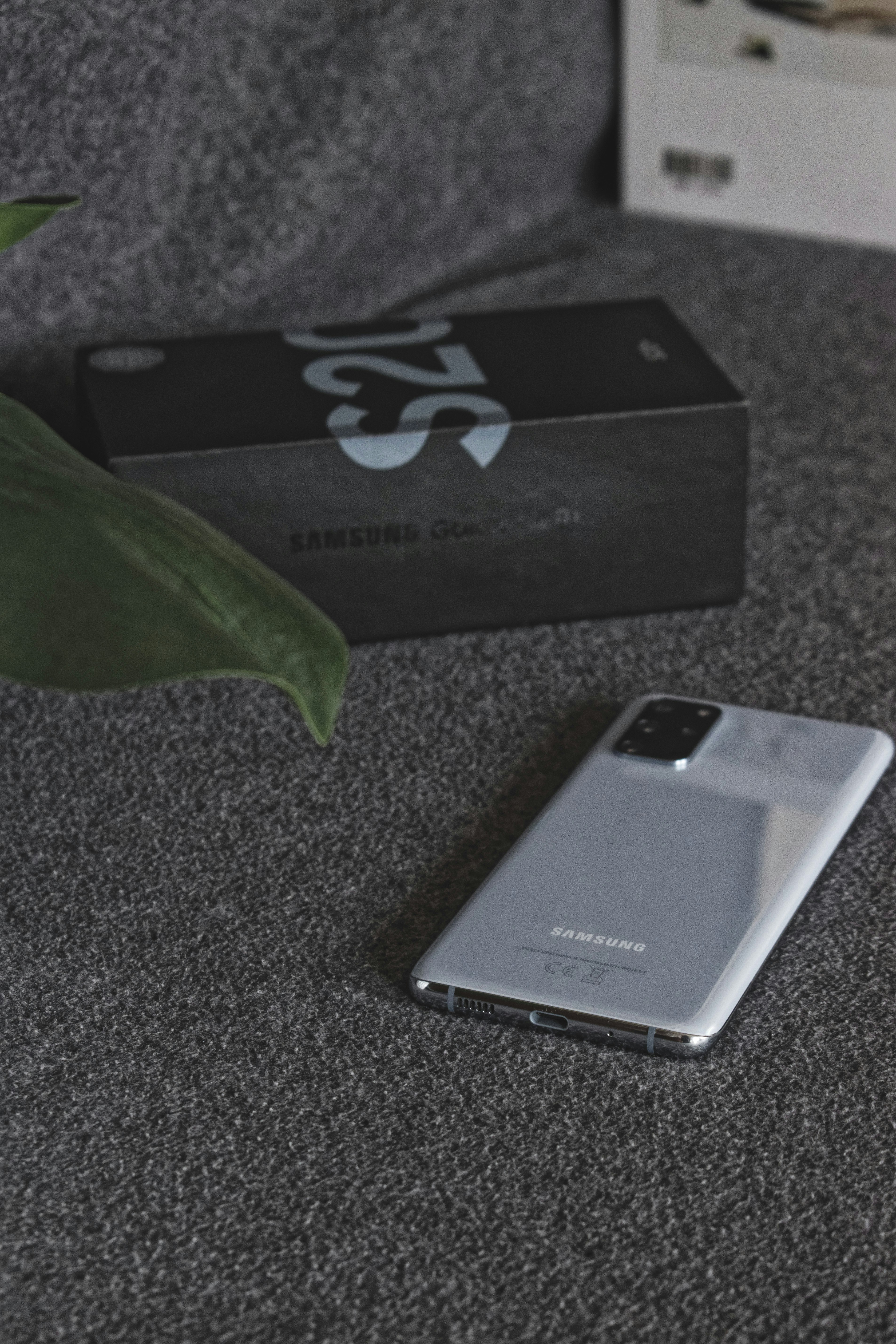 El Samsung Galaxy S25+ es uno de los mejores teléfonos Android premium, y tiene $300 de descuento ahora mismo.