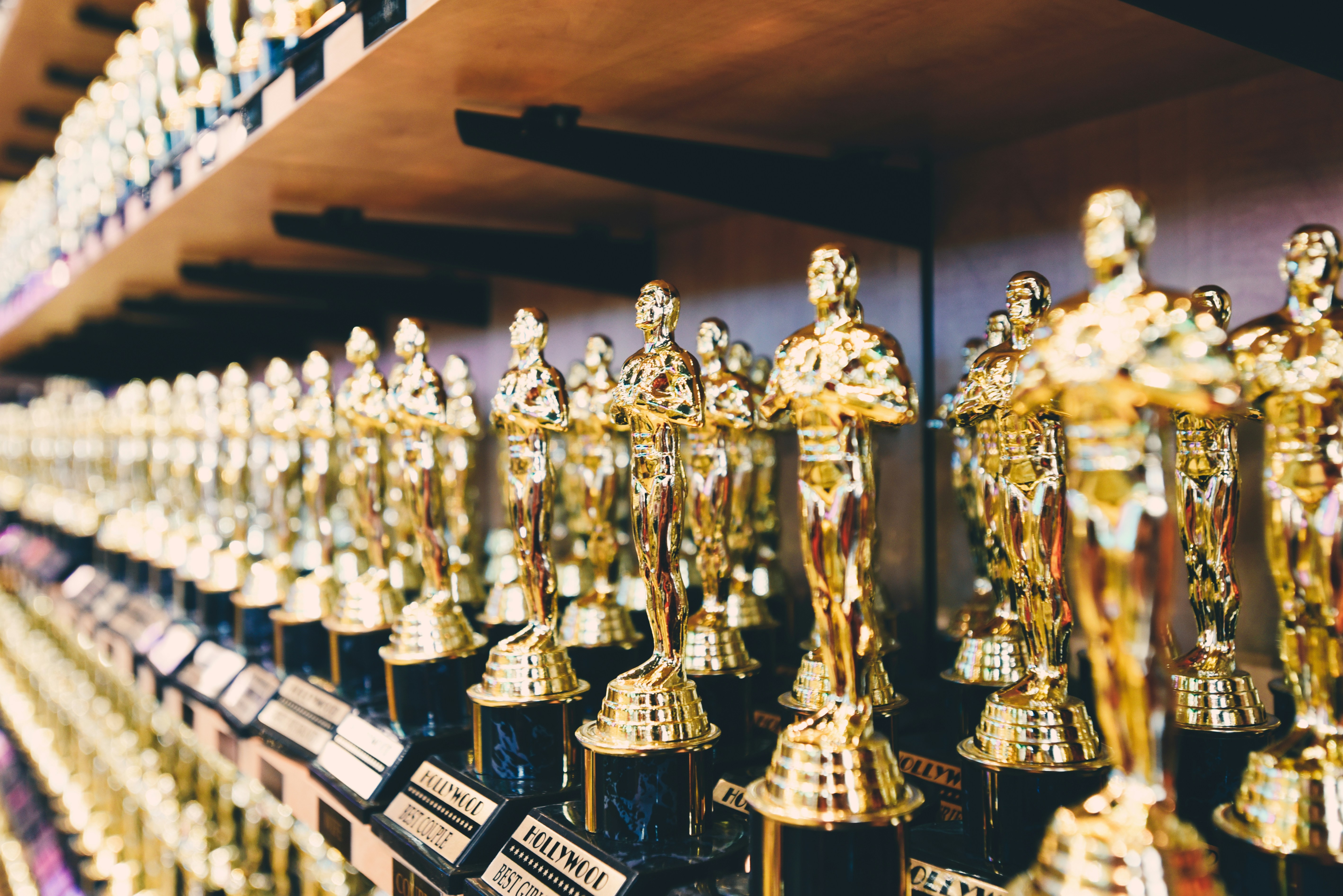 3 series ganadoras del Emmy en HBO Max para maratonear esta semana