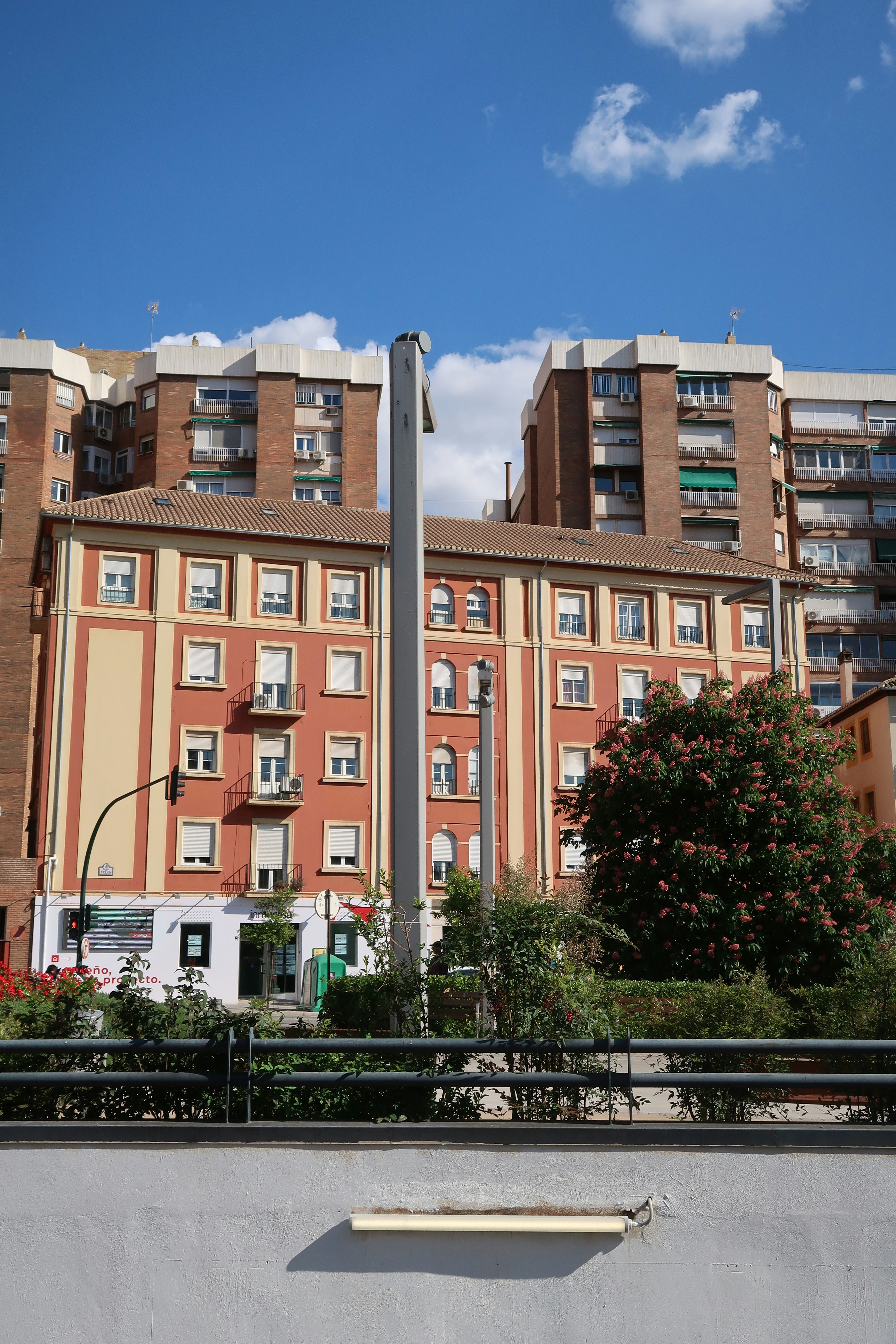 Empresa de servicios de automatización de webhook en Granada