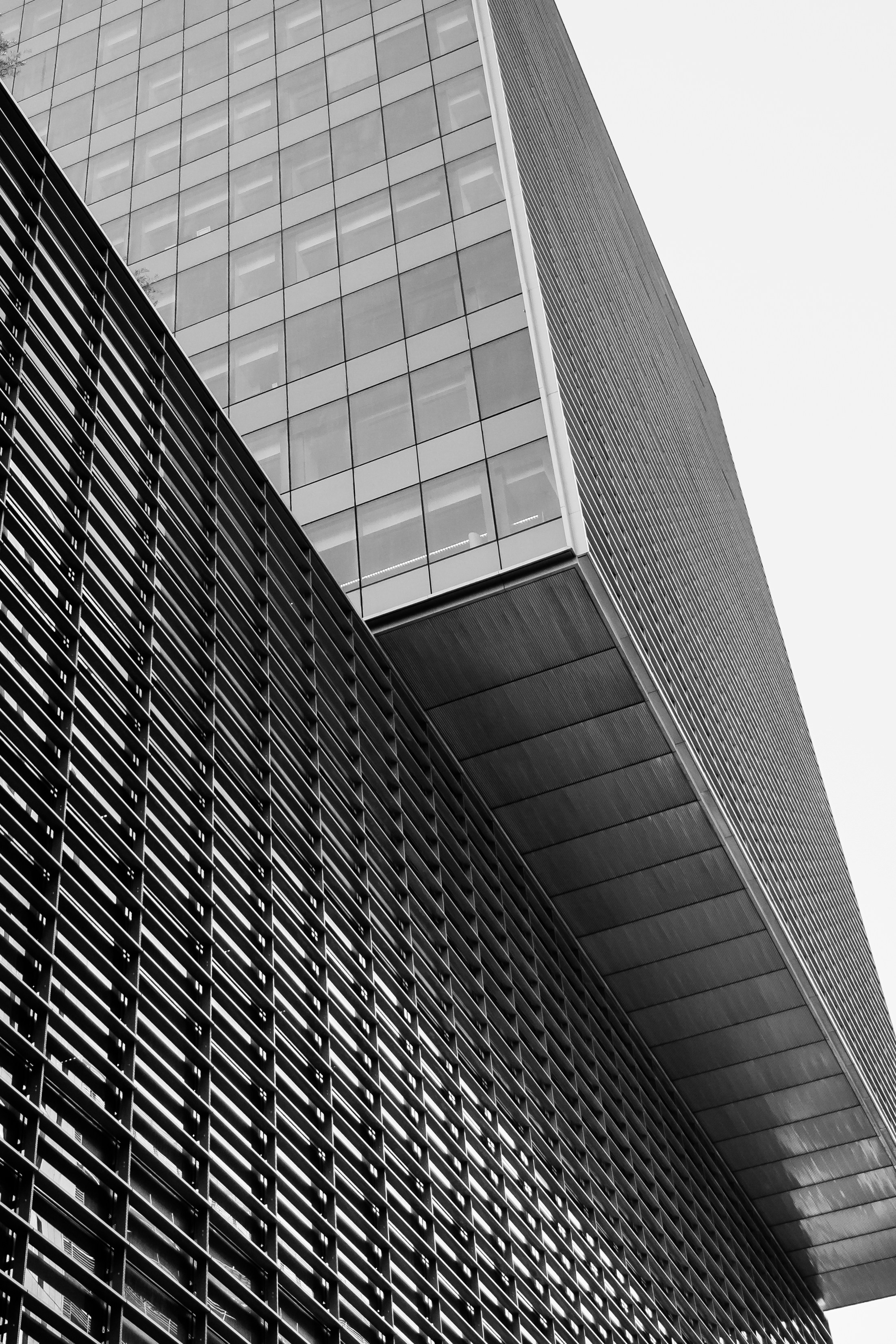 Socio oficial de servicios de software empresarial personalizados en España - Más de 15 años de experiencia