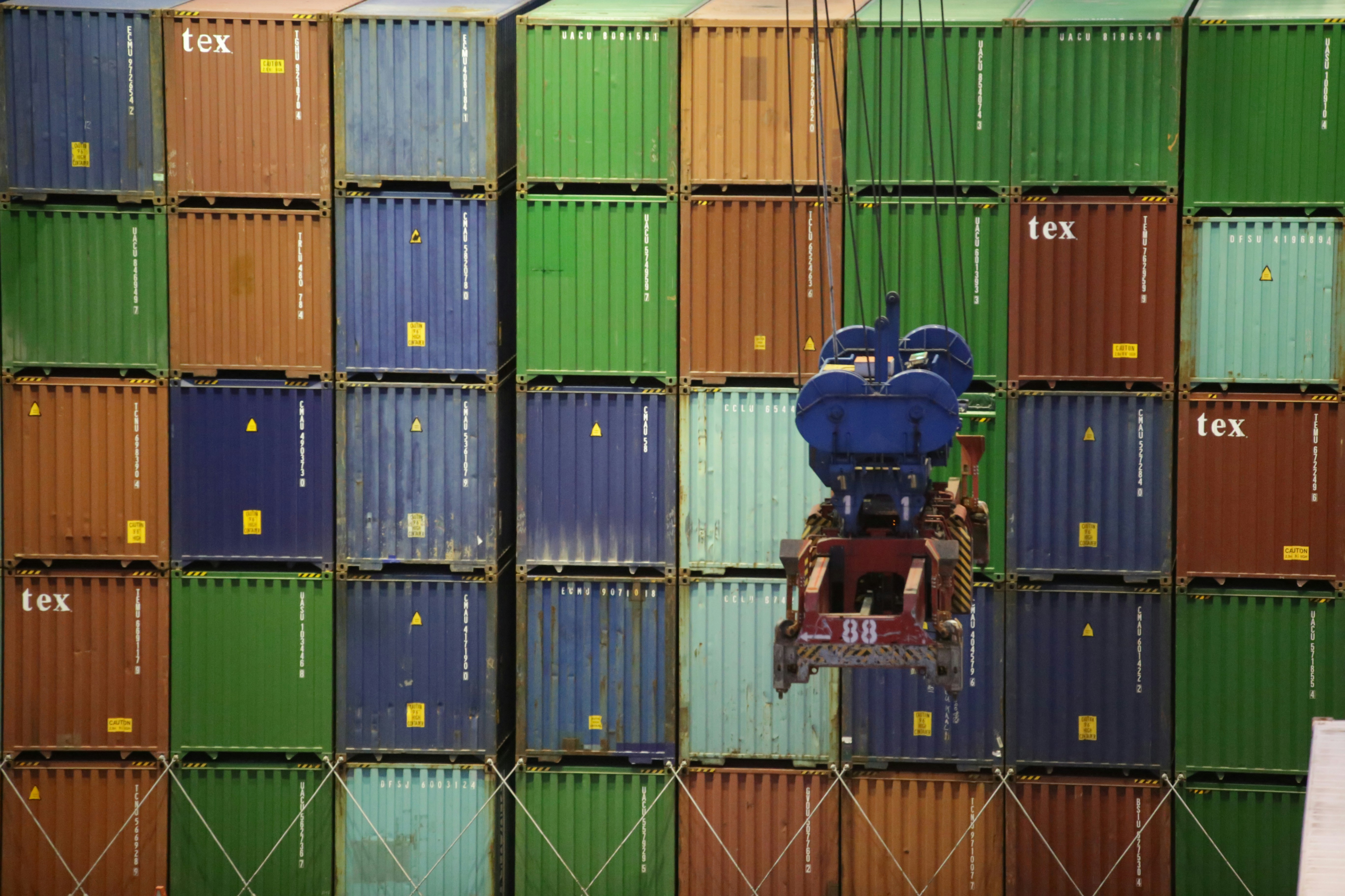 ShelfAware: Localización Semántica en Tiempo Real para Entornos Cuasi-Estáticos