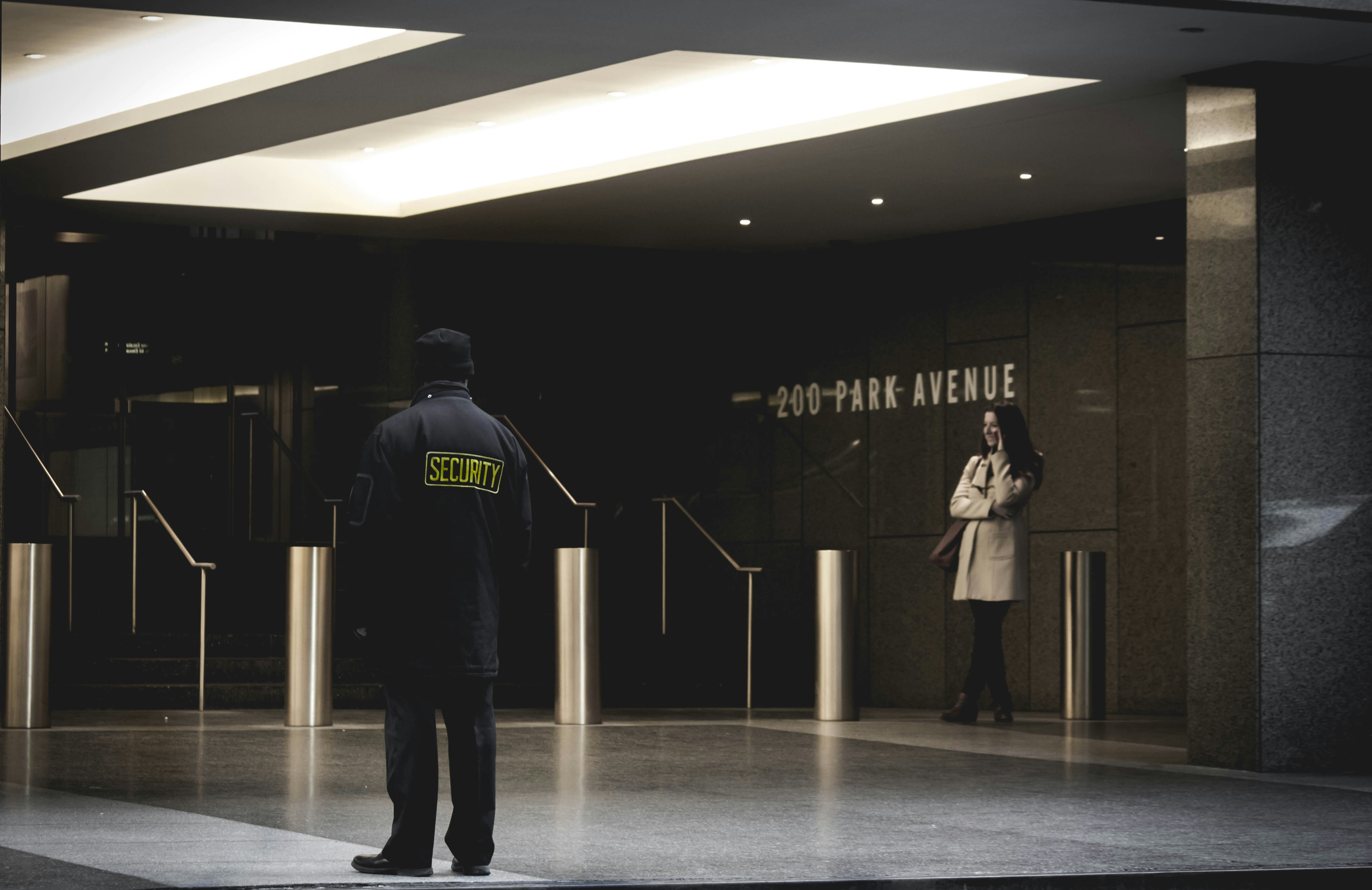 SHIELD-IDS: Ensemble Heterogéneo con Defensa en Capas para IDS