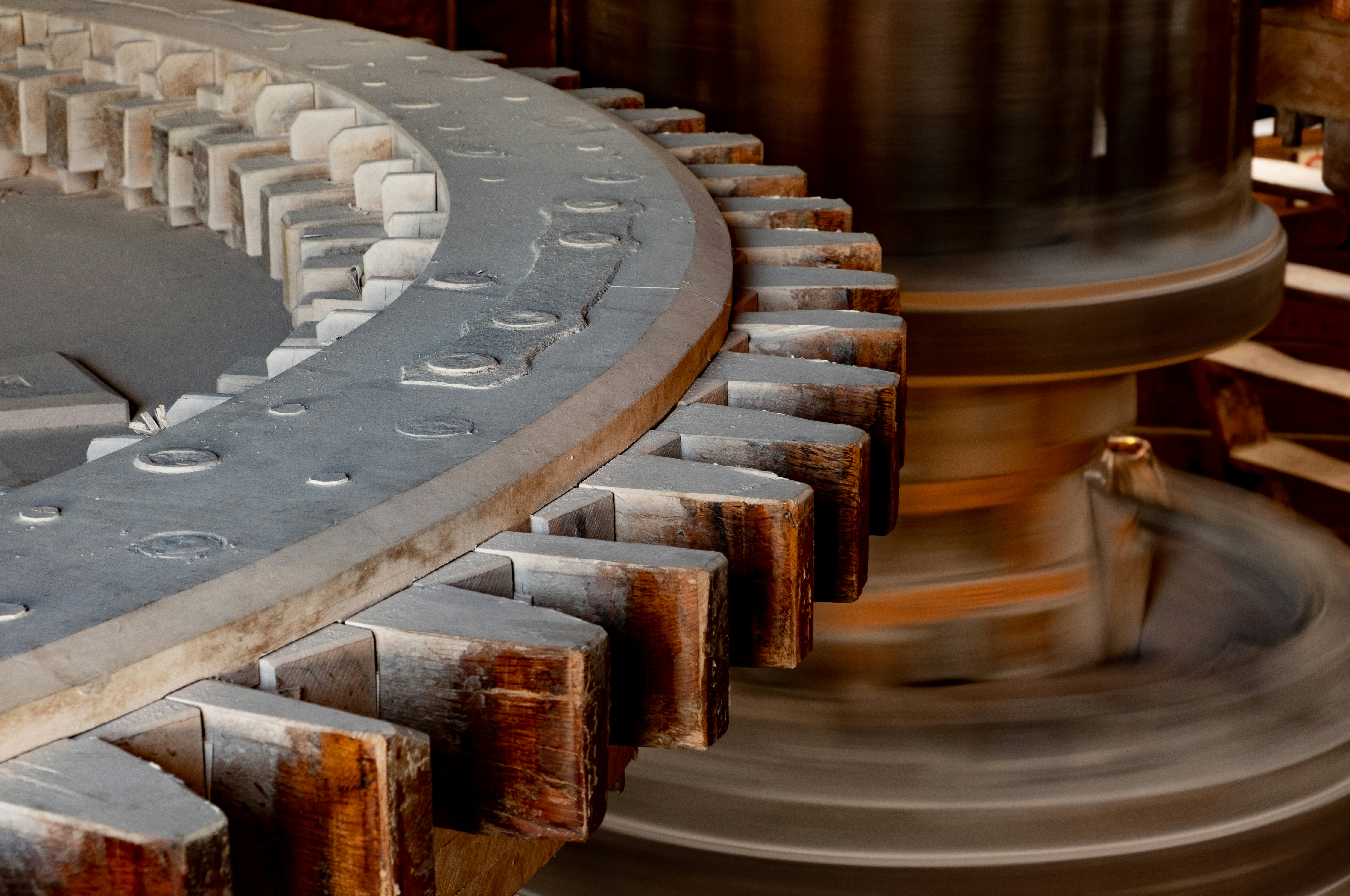 Referencias de simulación generativa para cadenas de suministro de fabricación circular para implementaciones autónomas de baja potencia