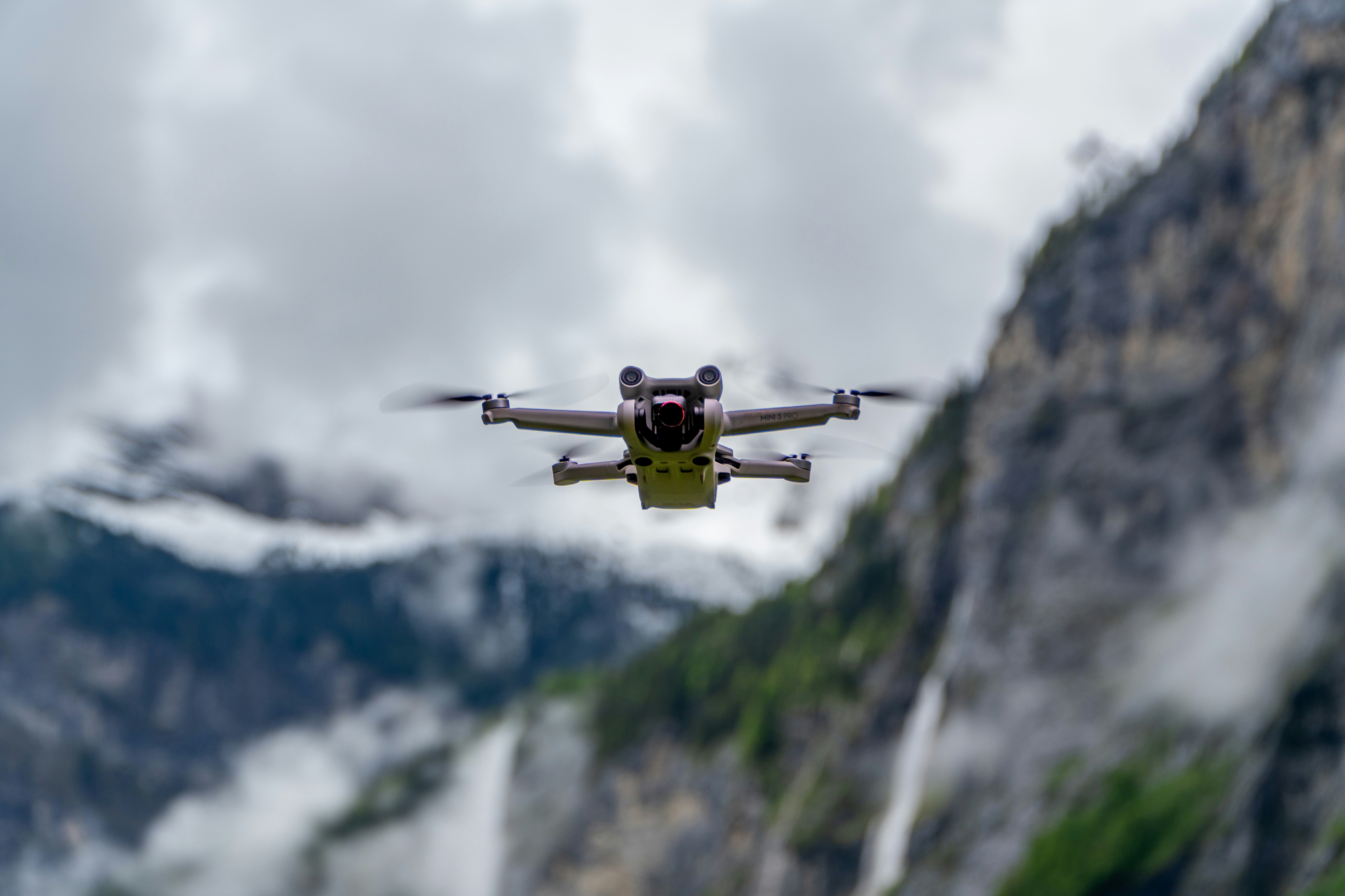 SkyShield: Ocupación como interfaz de seguridad en UAV de baja altura