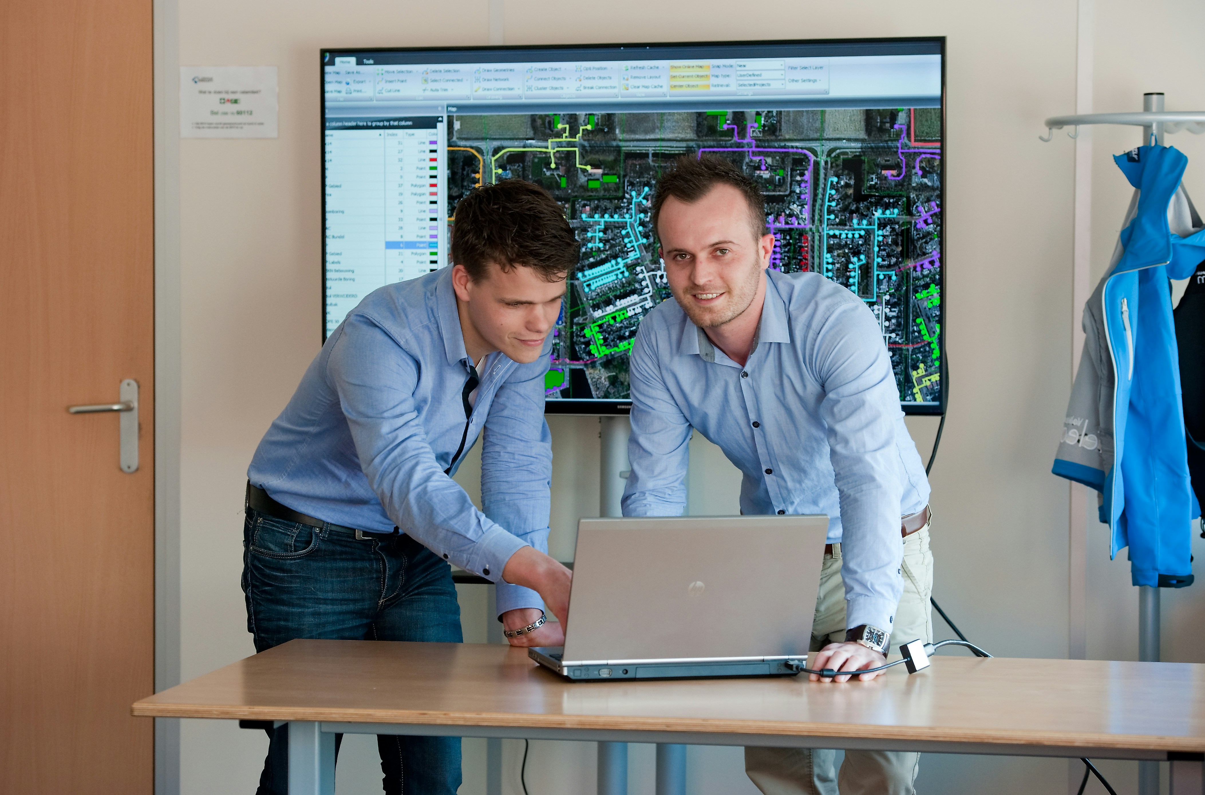 SMARTEN y Arisoft se unen para entregar una solución de análisis mejorada a los clientes de DELMIAworks