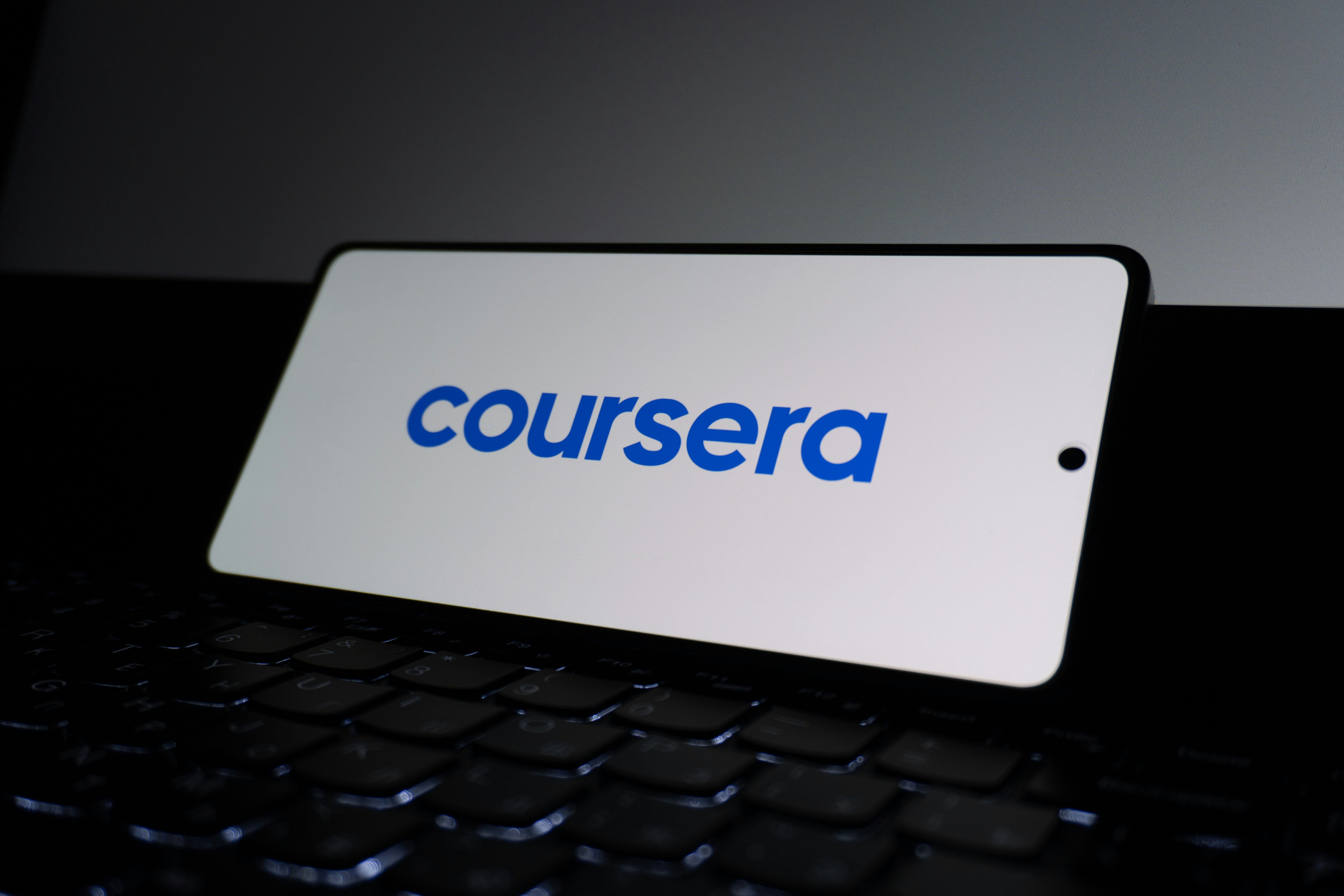 Socio certificado de la empresa de desarrollo Cursor AI