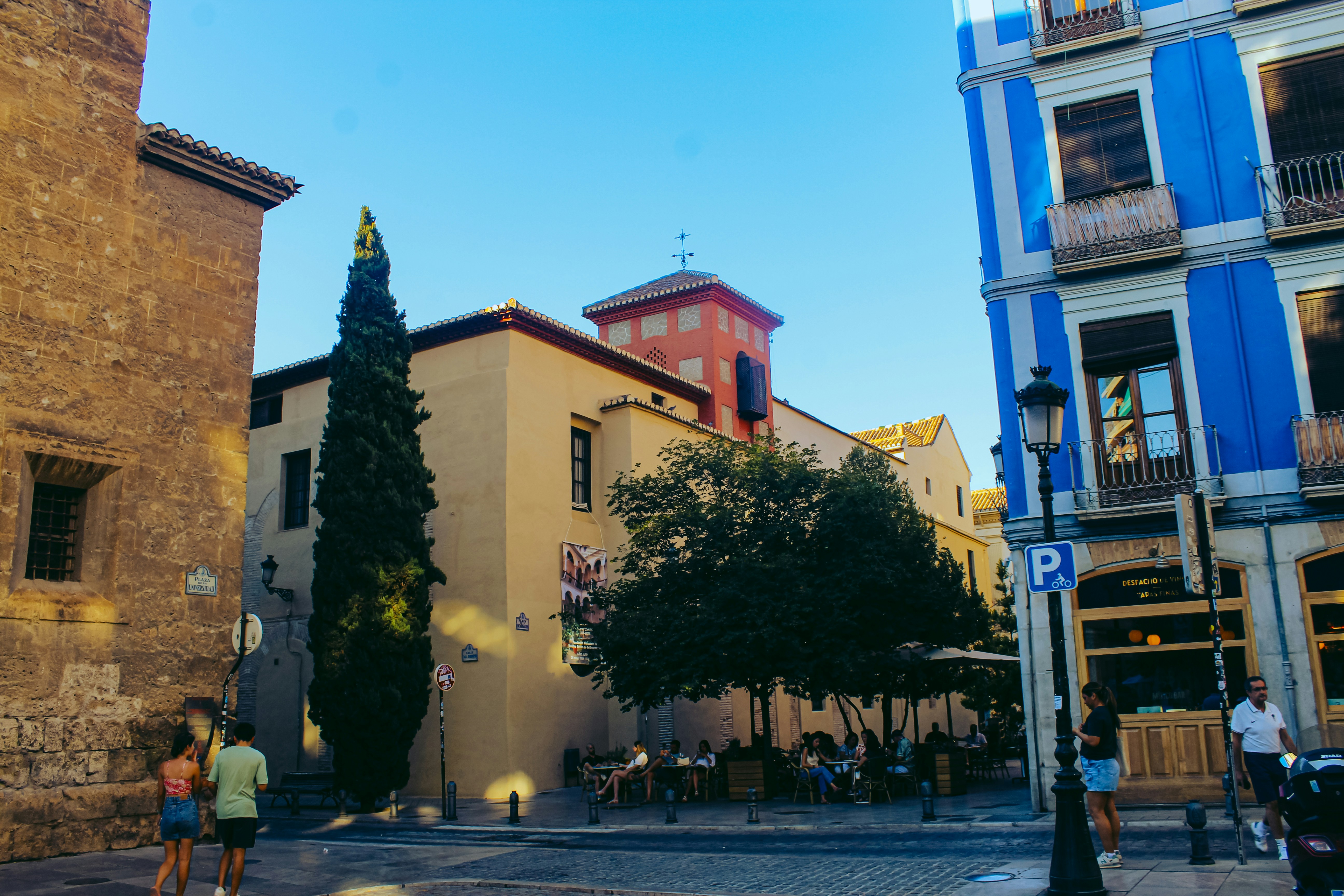 Socio oficial de desarrollo de IA para startups en Granada - Más de 15 años de experiencia
