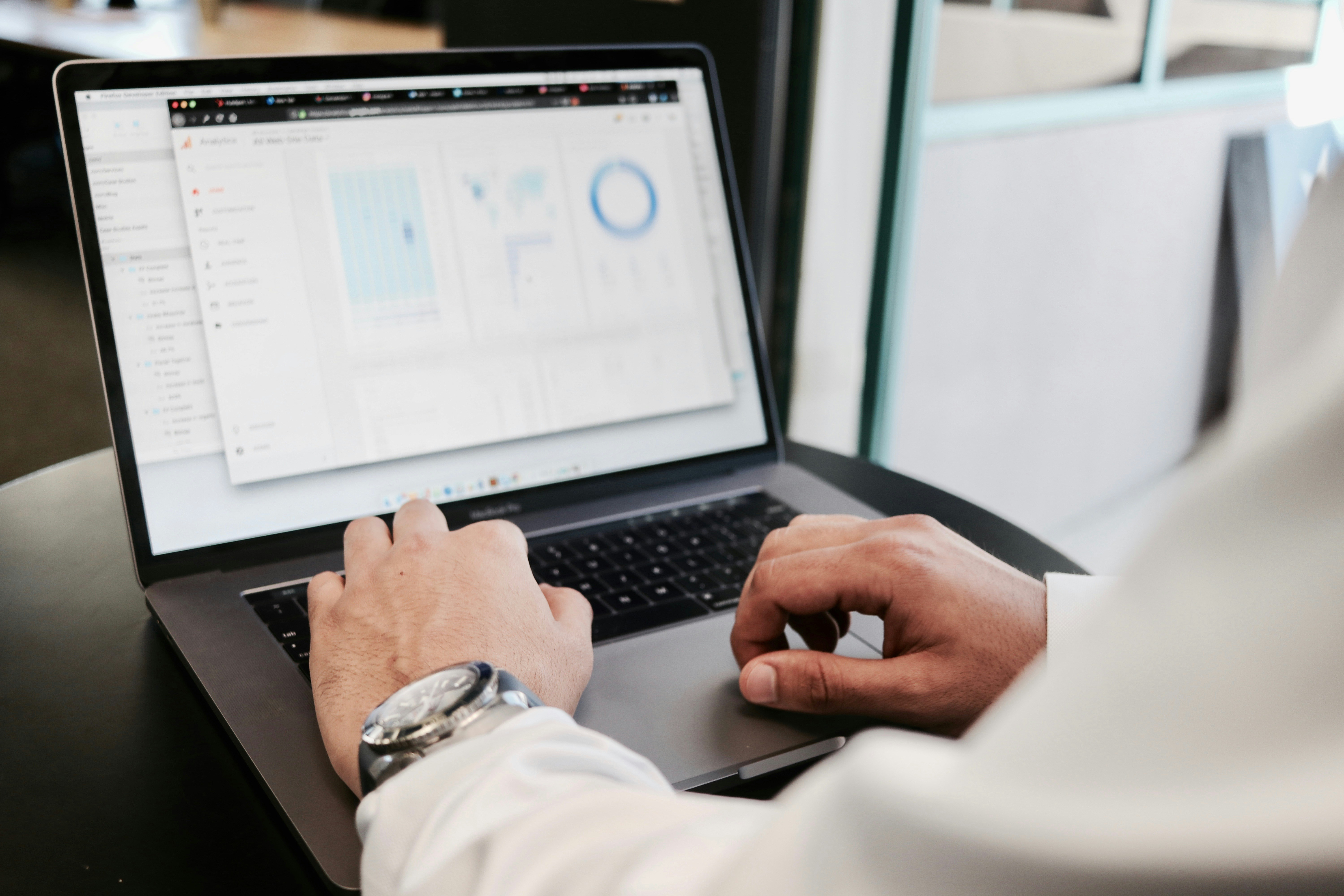 ¿Cómo puedo solicitar una consulta o propuesta para la preparación de datos para BI?