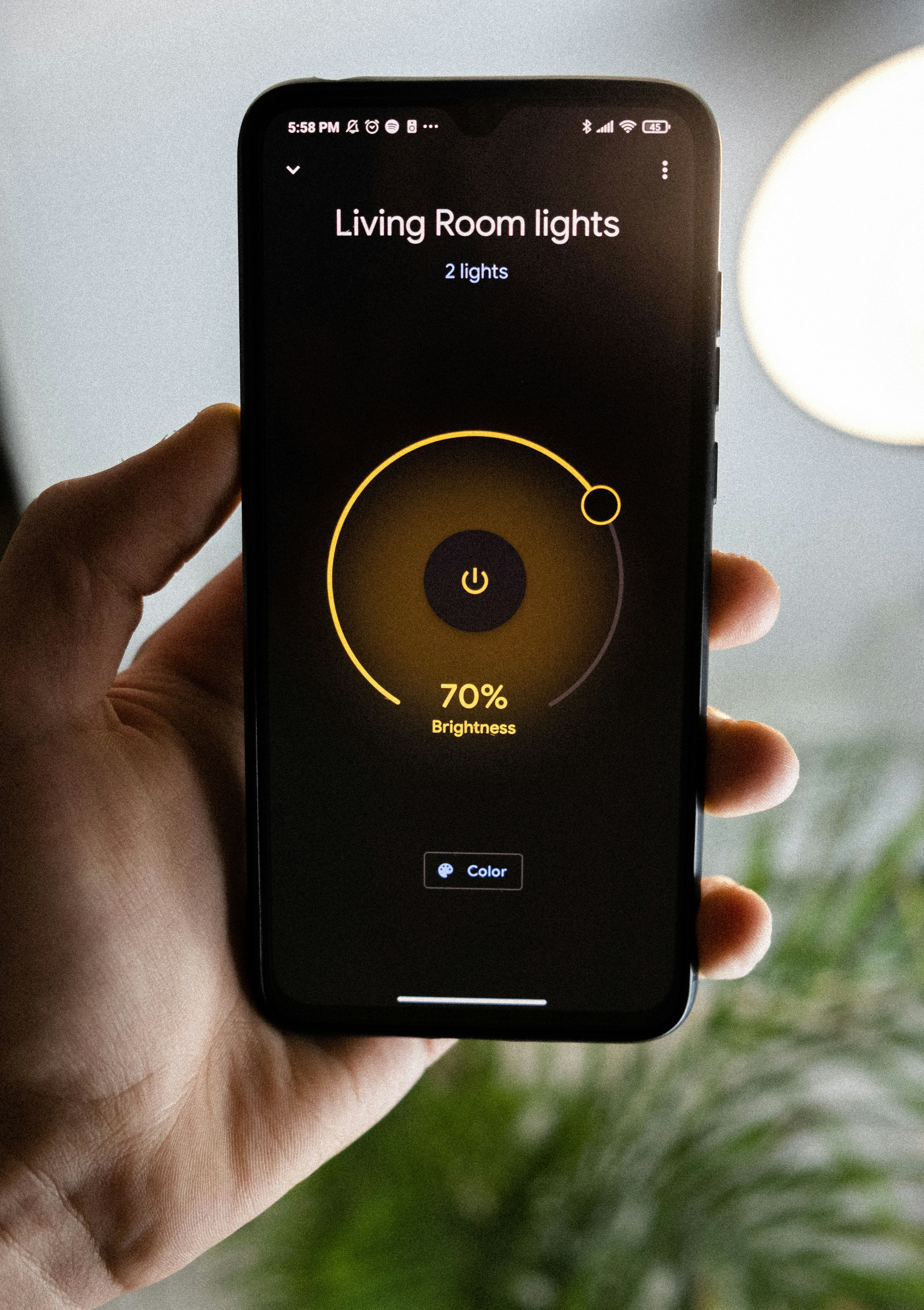 Solucioné quejas de bombillas con etiqueta NFC de 20 céntimos