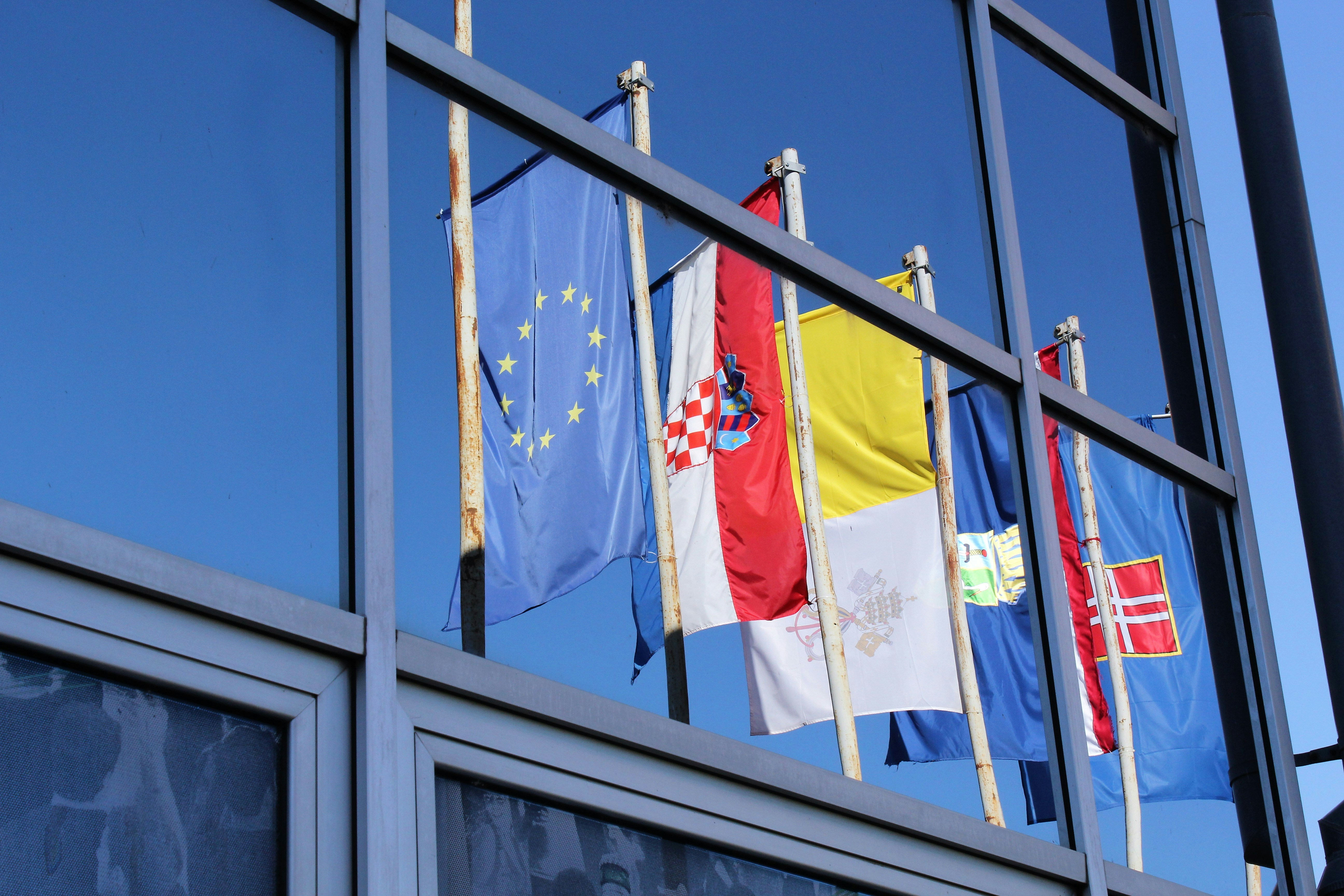 Socio oficial en el desarrollo de aplicaciones web en Europa - Más de 15 años de experiencia