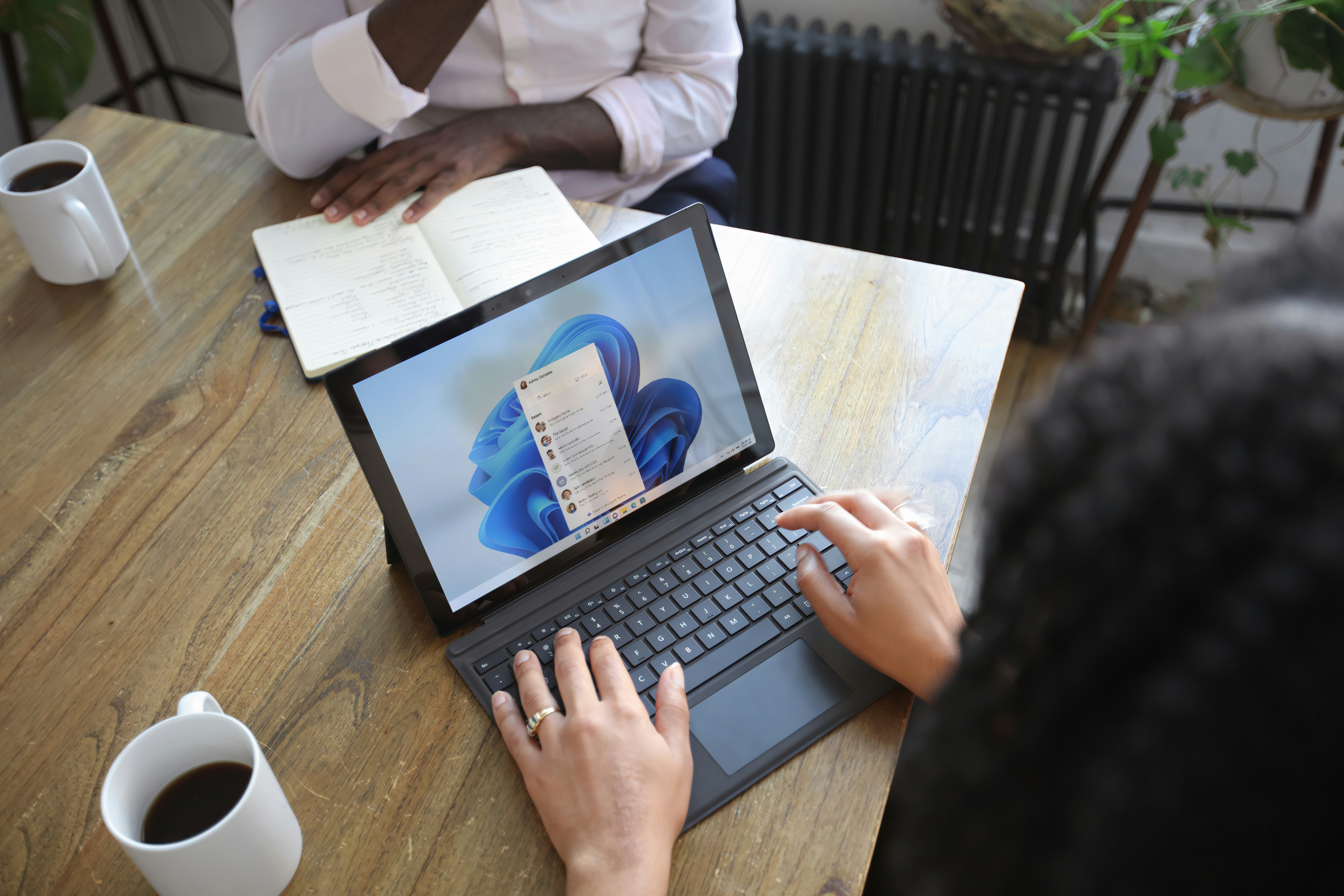 Surface Laptop 8 Empresas: tecnología de ayer, precio de mañana