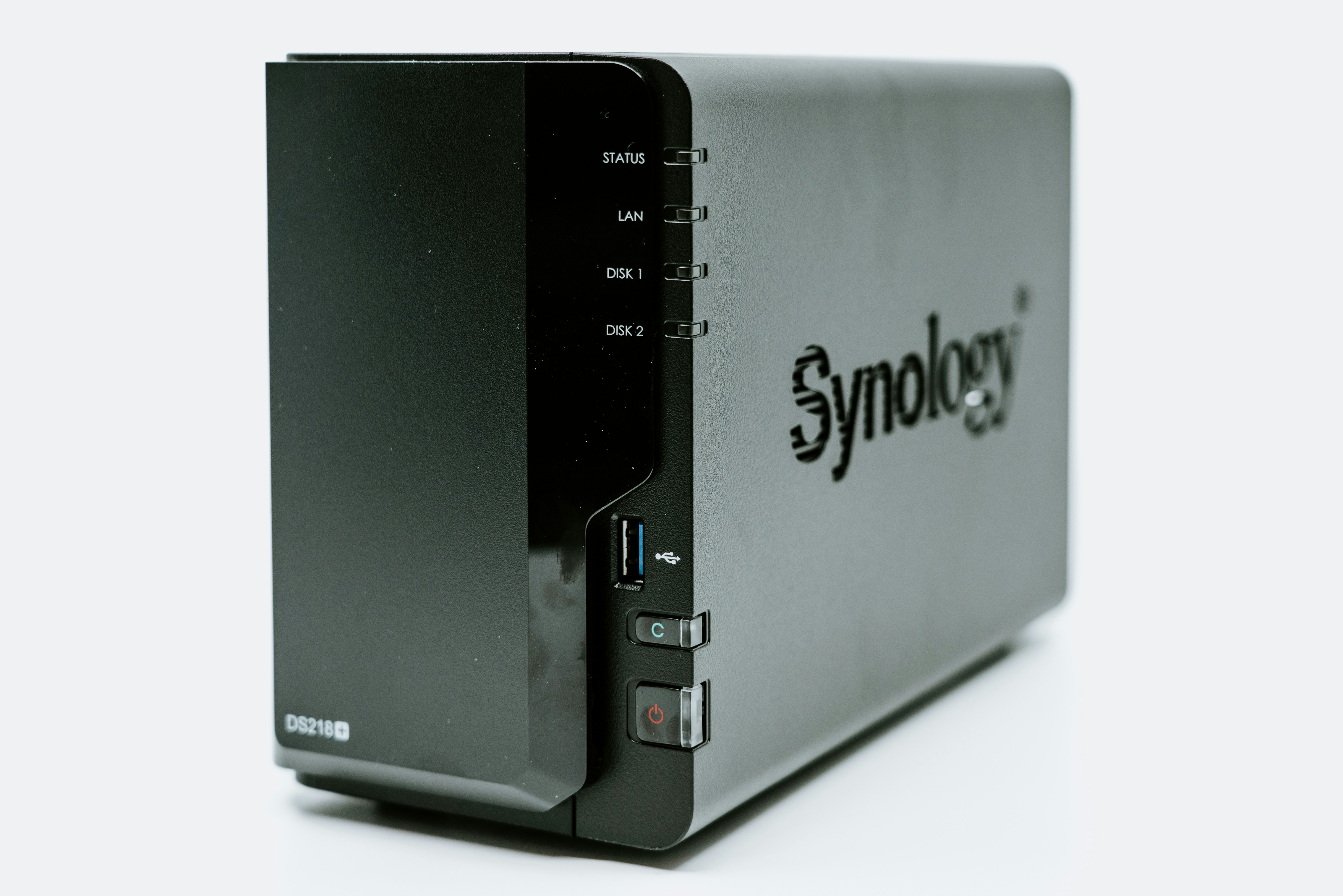 Análisis del Synology DS225+ NAS: Ideal para principiantes