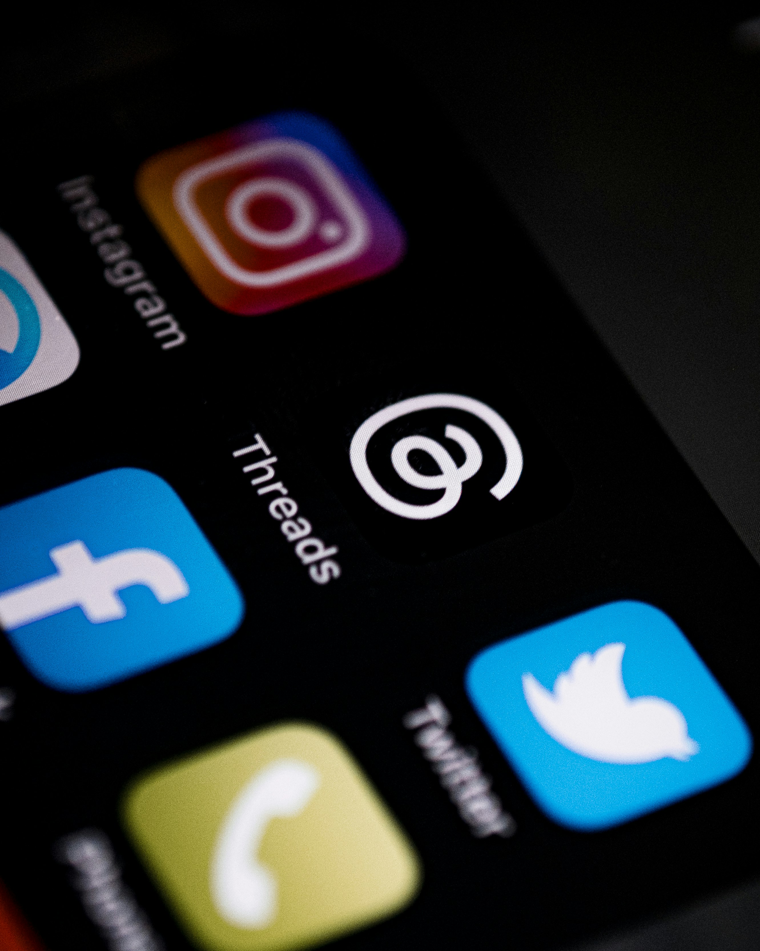 Threads Estrena Funciones para Personalizar el Feed y Crear Comunidades