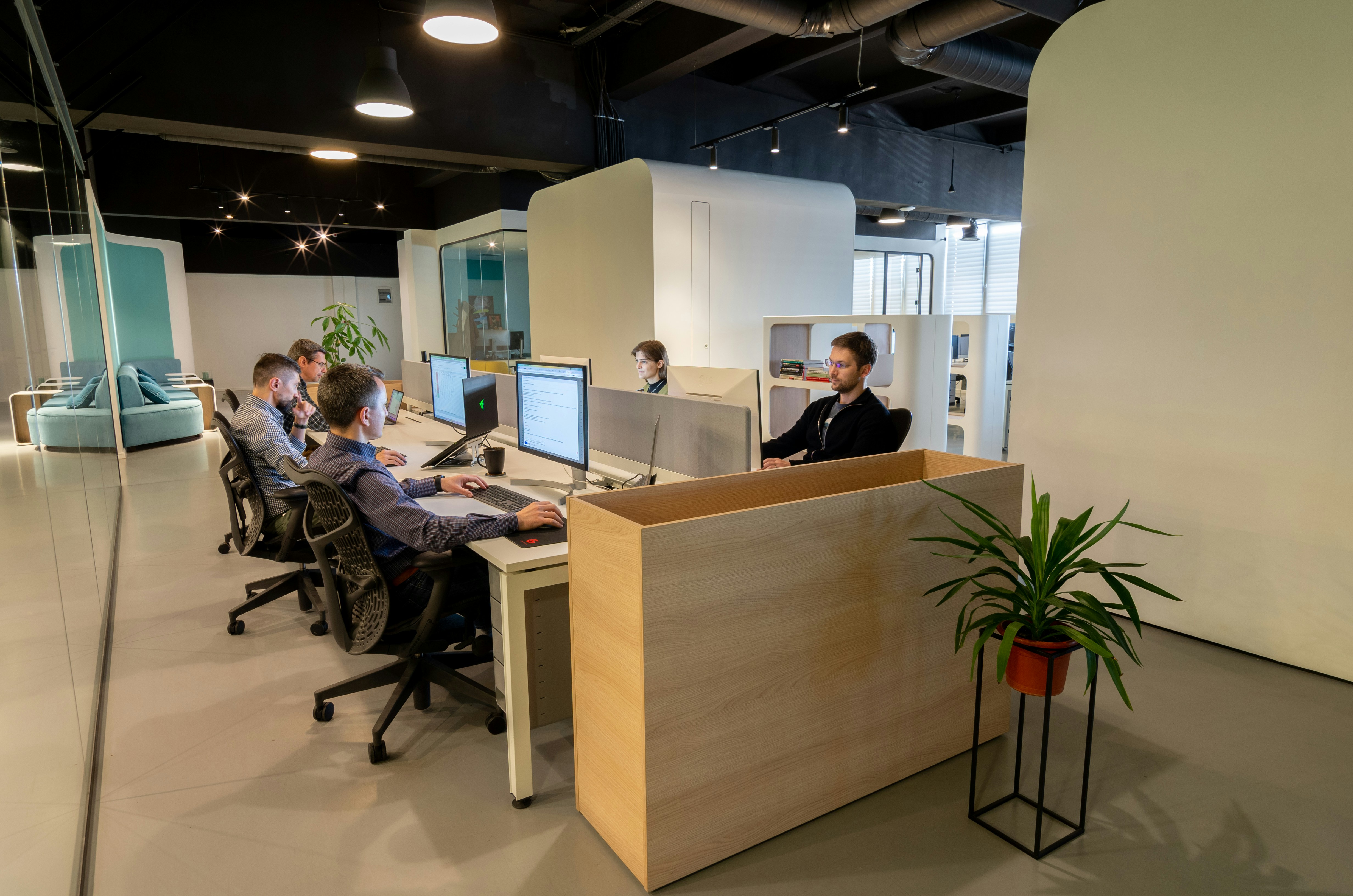 Top 100 empresas de automatización de procesos con agentes en Valencia